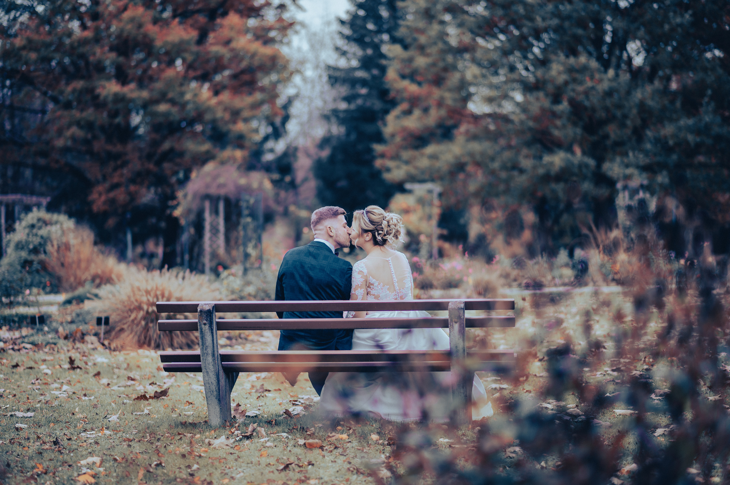 JULIA & ALEX. Ich bin Max, Designer, Art & Hochzeitsfotograf aus Germaringen