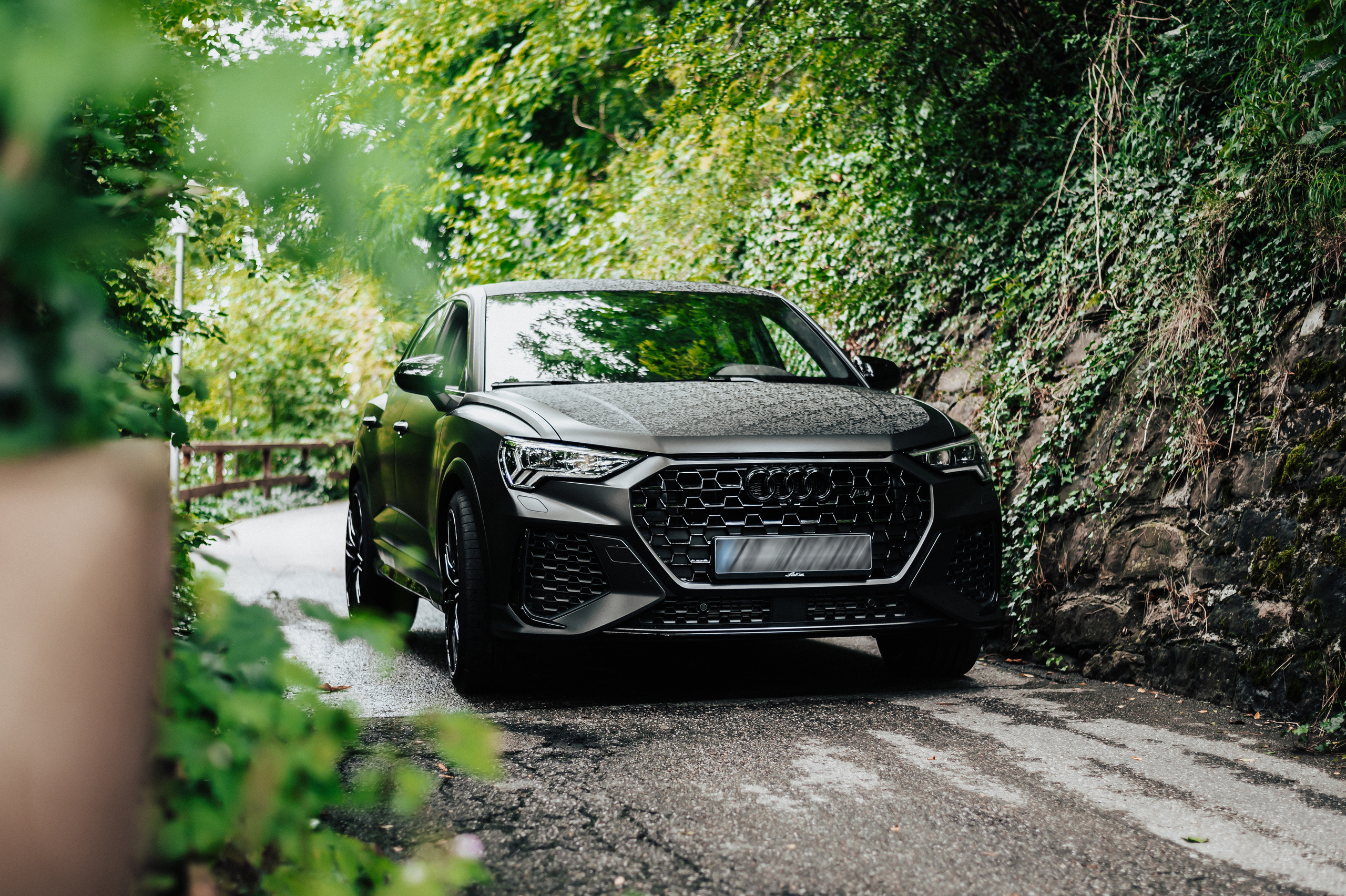 Audi RS Q3. Ich bin Max, Designer, Art & Hochzeitsfotograf aus Germaringen