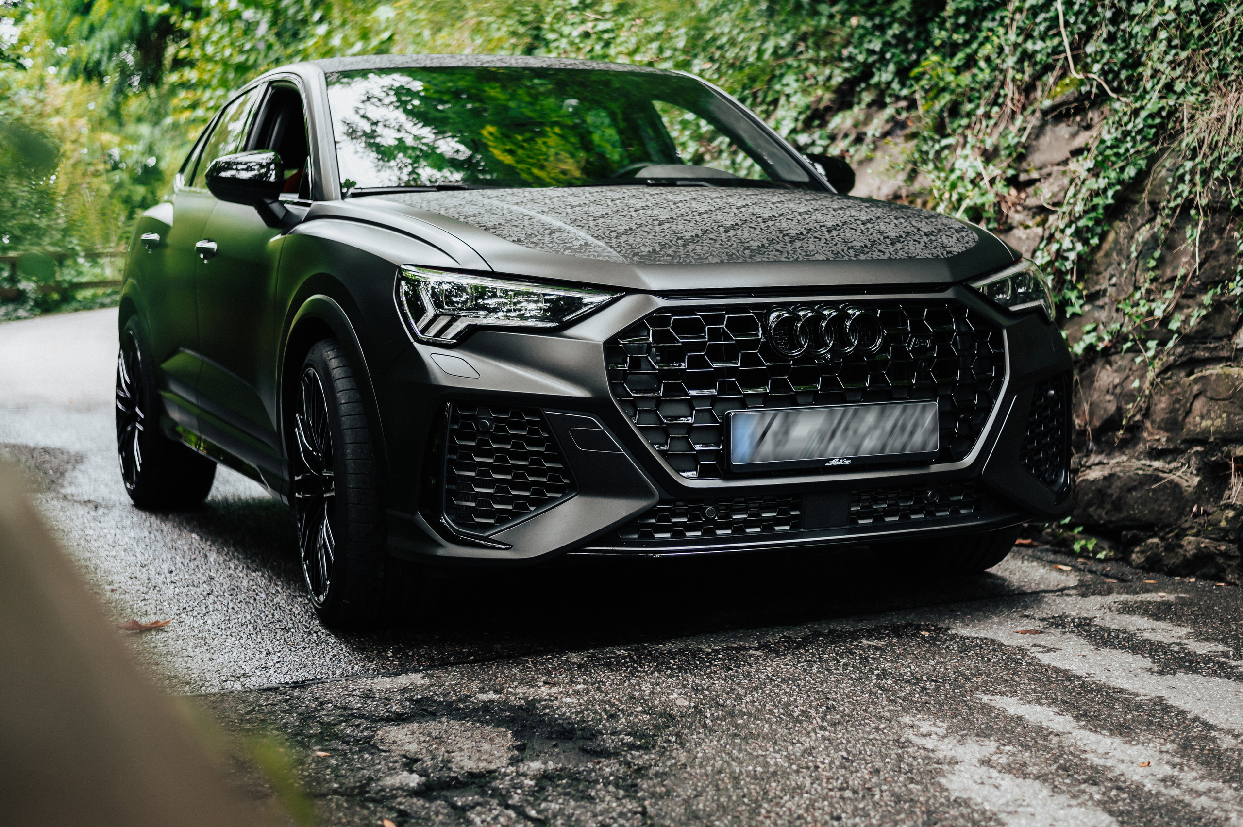 Audi RS Q3. Ich bin Max, Designer, Art & Hochzeitsfotograf aus Germaringen