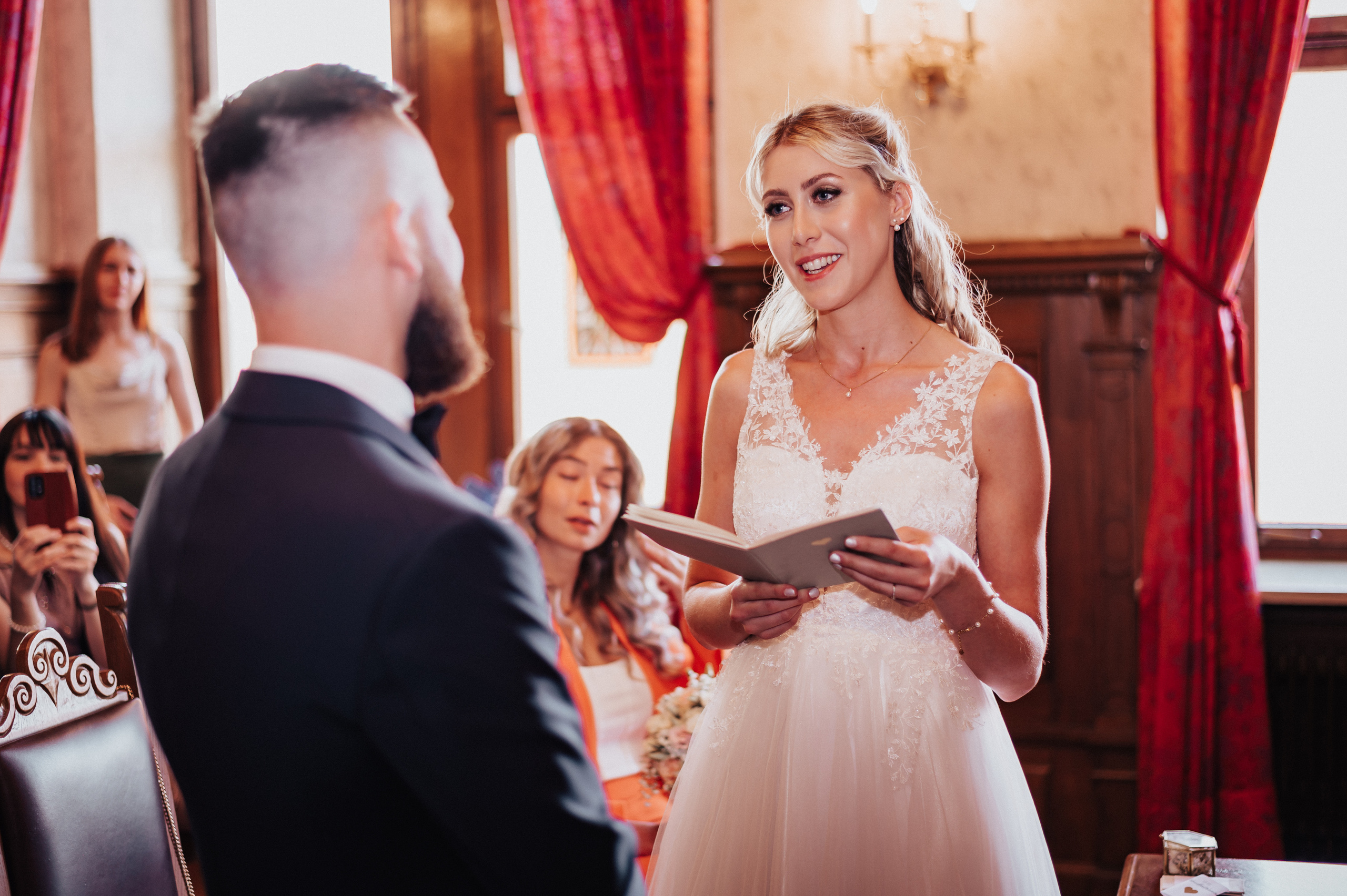 ANNA & PHILIPP. Ich bin Max, Designer, Art & Hochzeitsfotograf aus Germaringen