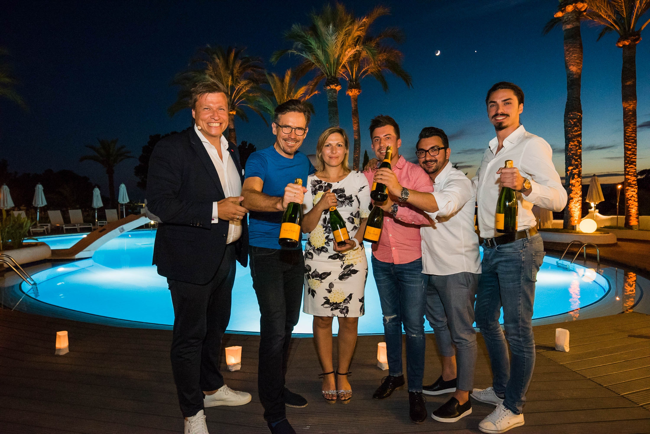 Gala Dinner photographer in Mallorca. Awards, speeches, parties. Mallorca Wedding, Corporate & Social Photographer