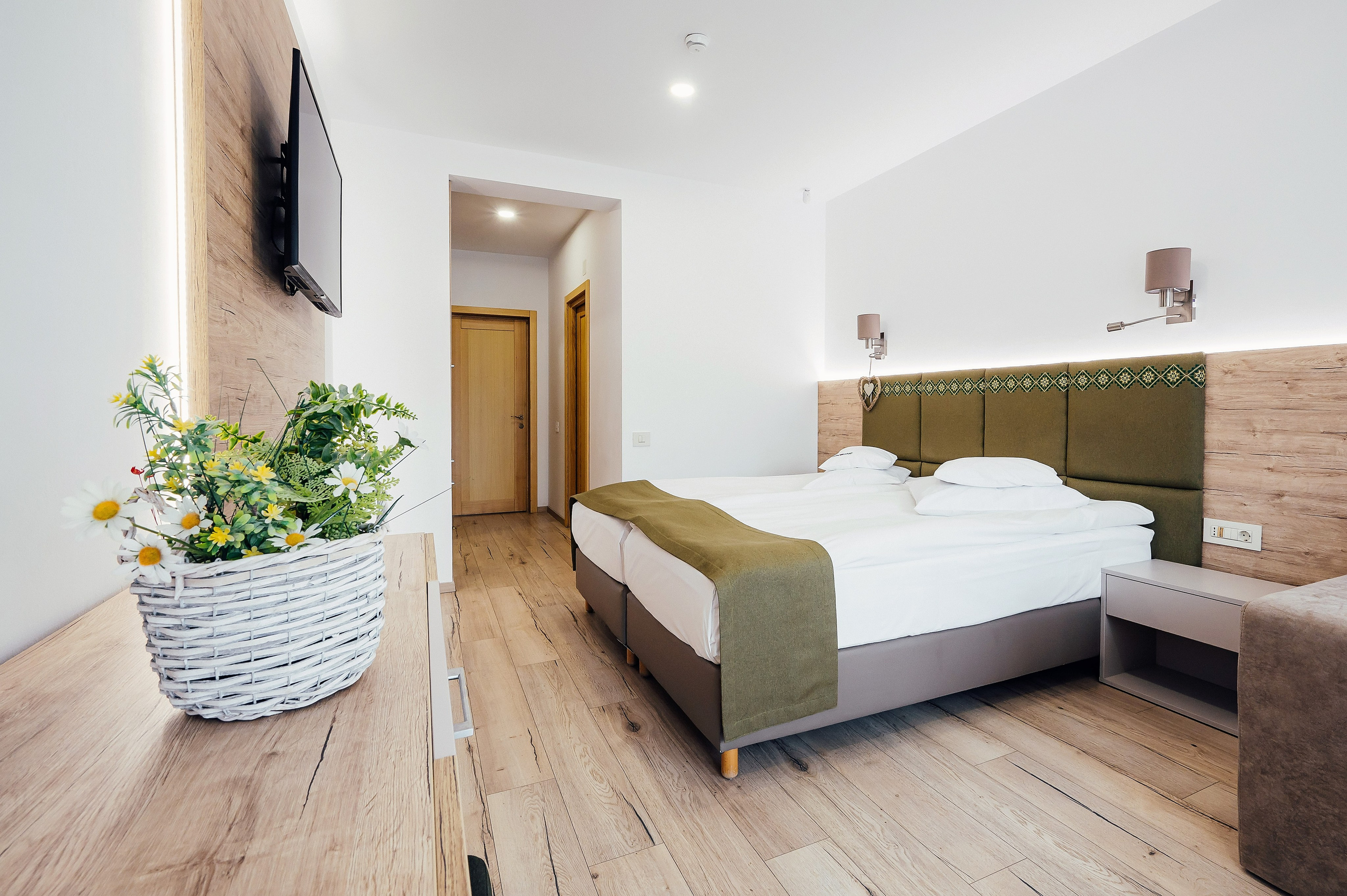 Pensiuni. George Boicu — Fotograf — Gura Humorului