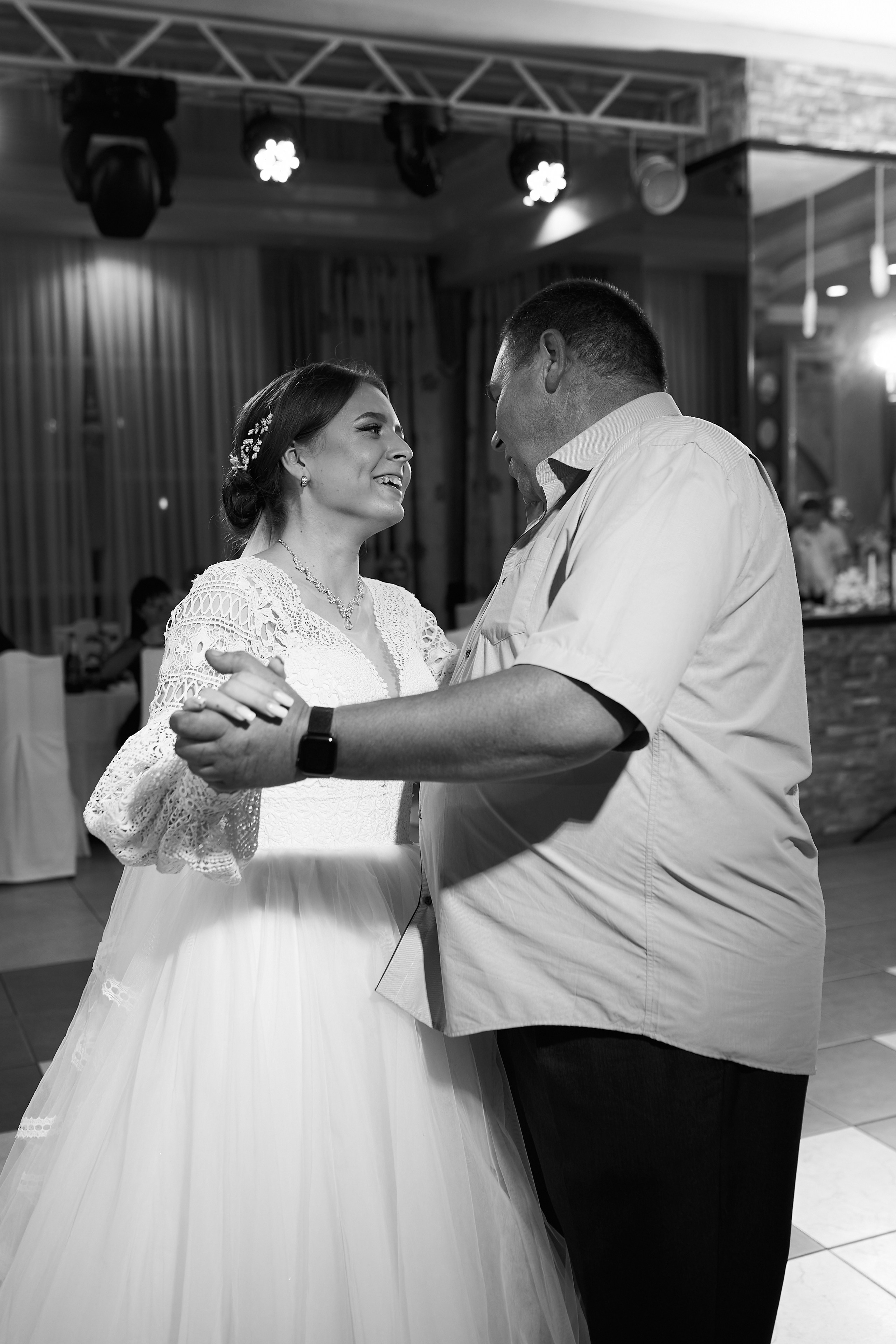 Дмитрий и Ирина. Дмитрий и Каролина Тофан