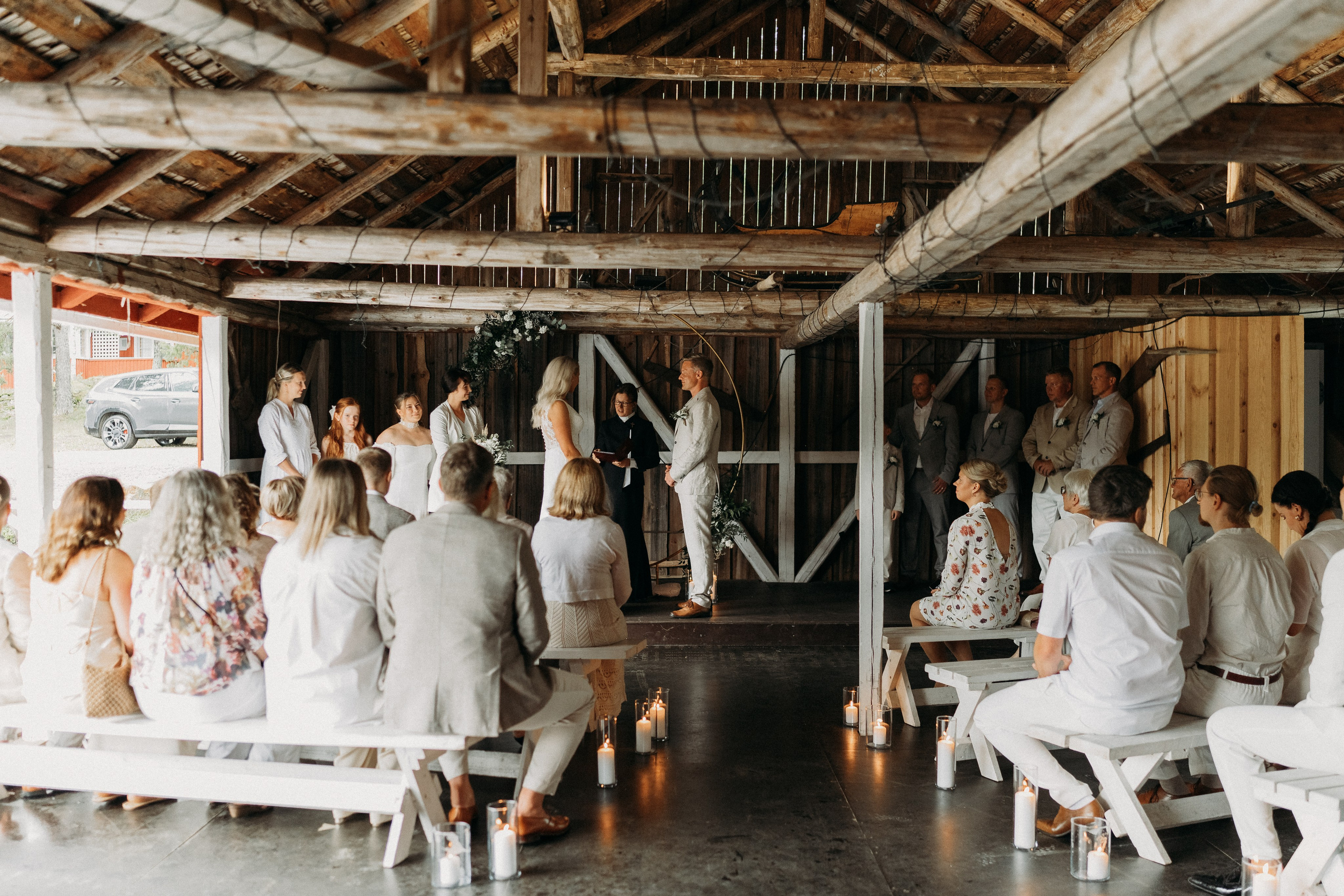 A&O. Wedding and portrait photographer in Helsinki Vickan O