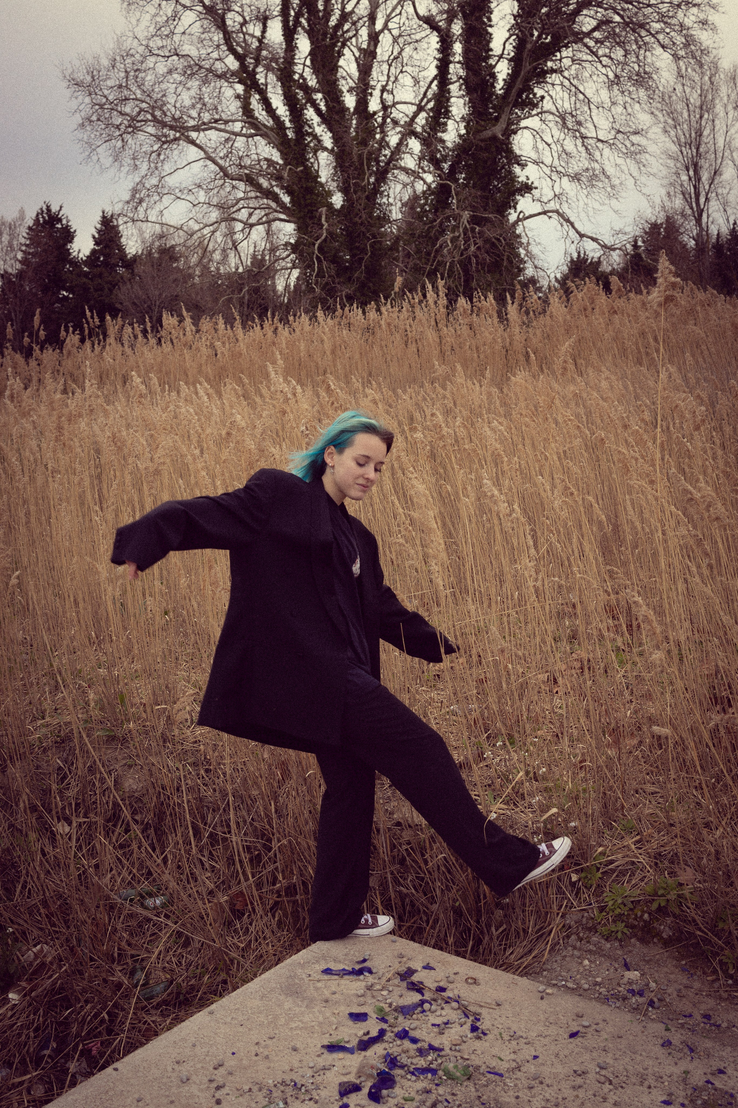 Portrait de femme charismatique. Histoires d’amour, séances photos de famille et de mariage en France