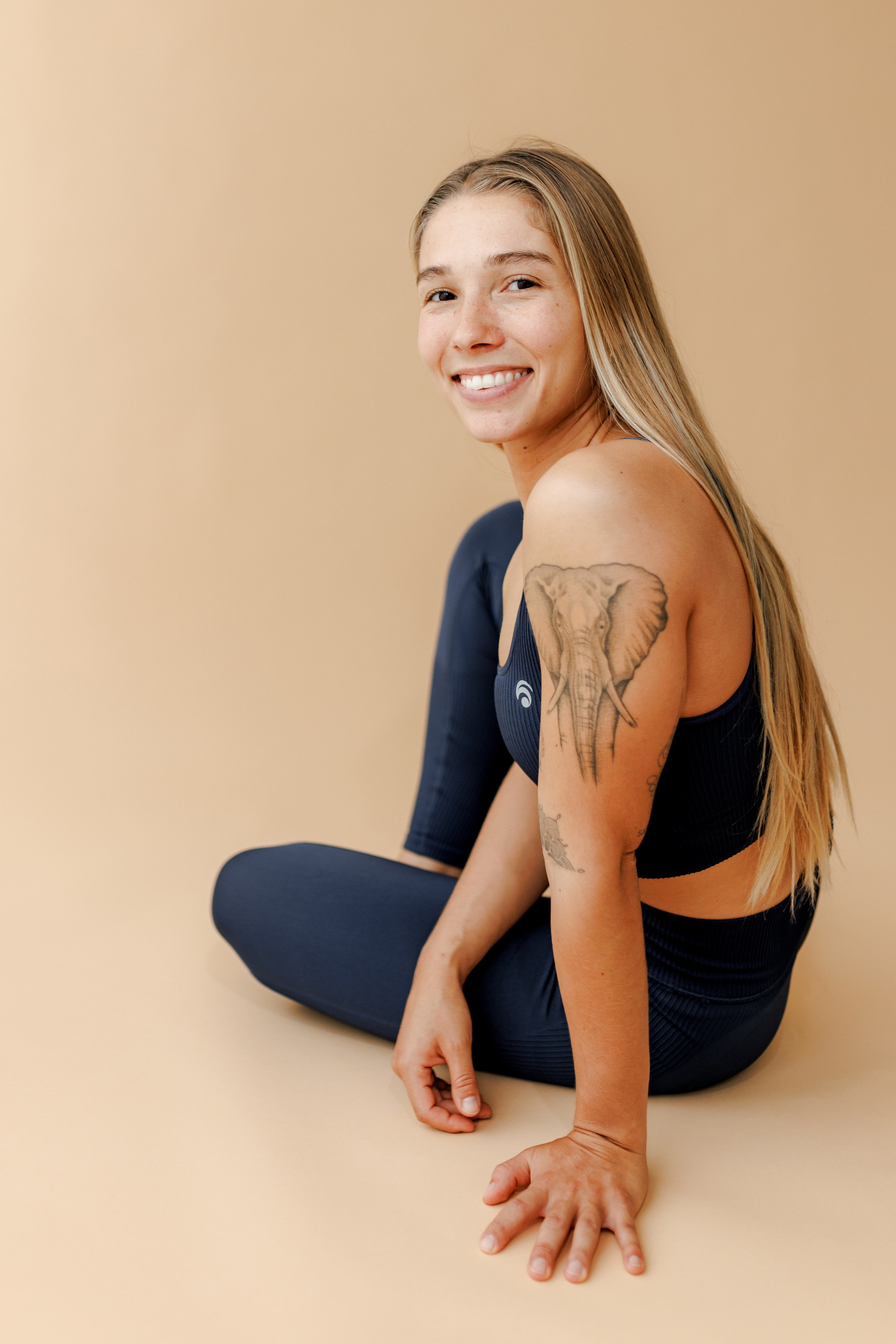 Joya Yoga. Familien- & Hochzeitsfotografin Schweiz. Valeria Diaz in Zürich und Umgebung