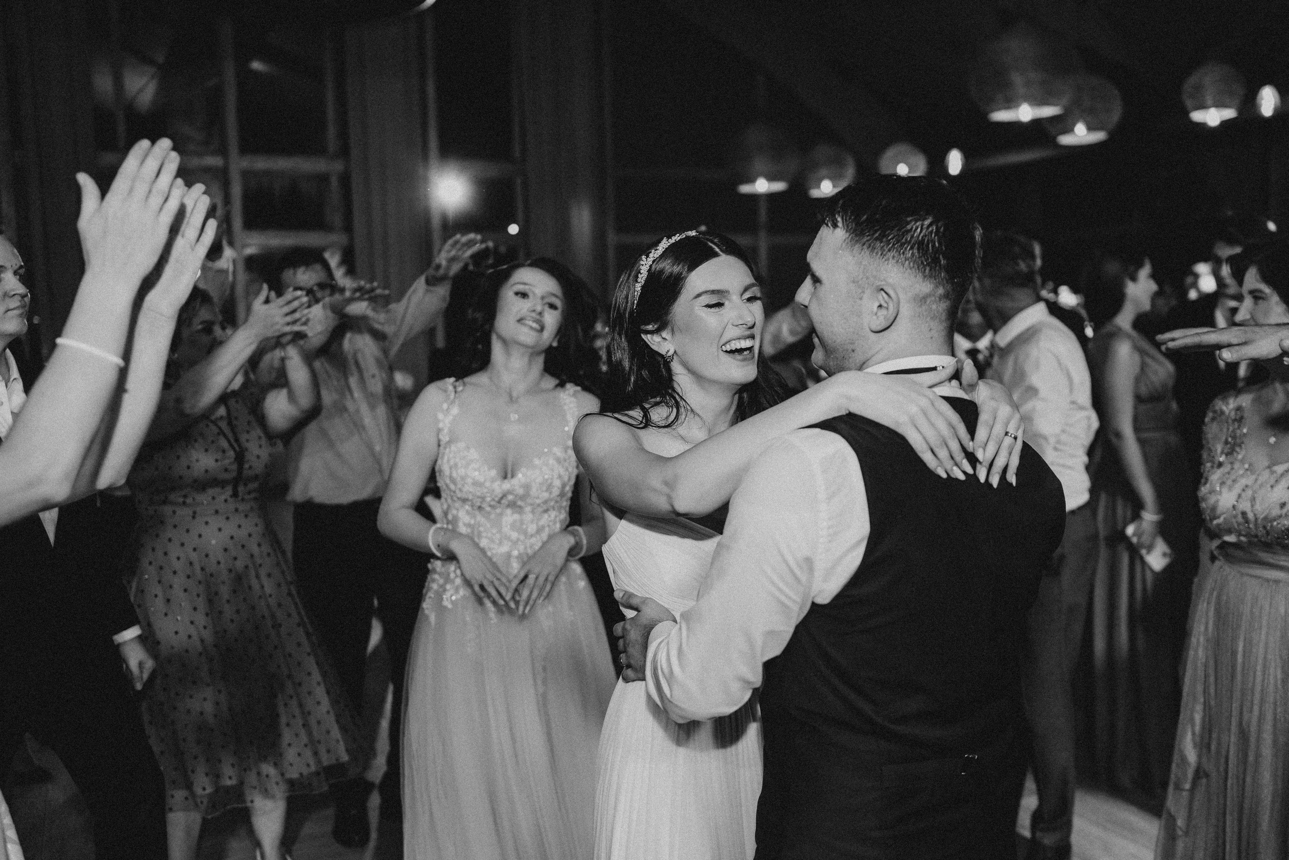 Paula + Stefan | Wedding day. Proud Vision Weddings | Wedding Photography & Film — Servicii profesionale Foto Video Nunta Iasi