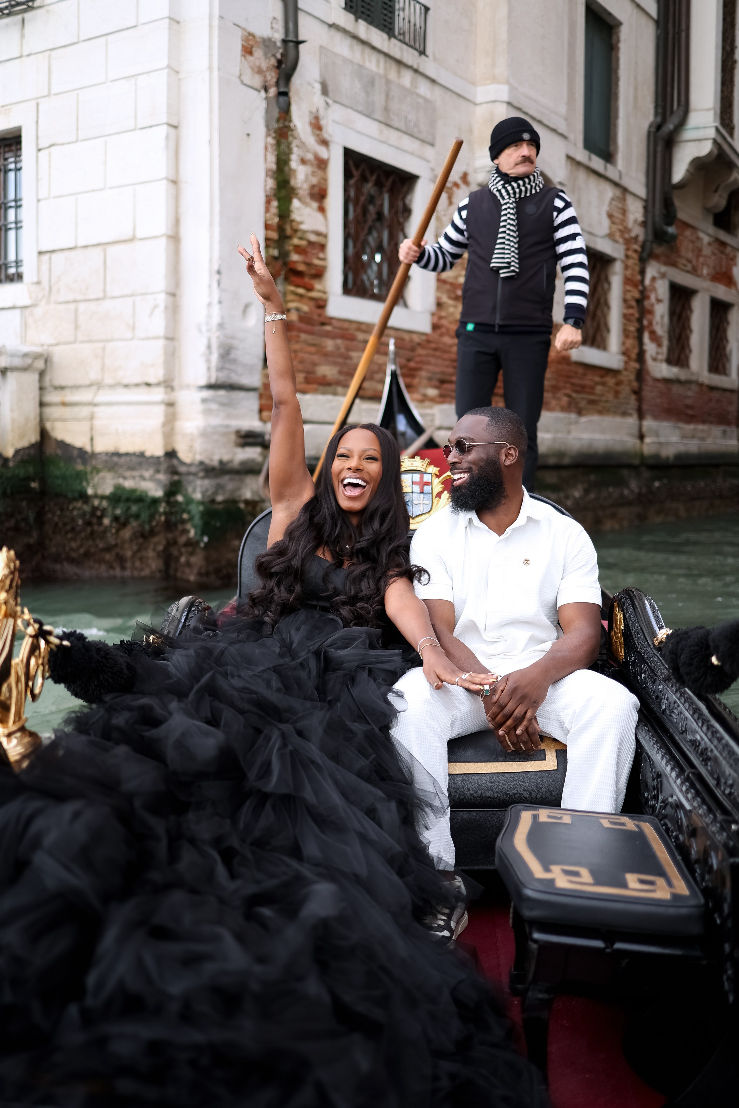 Romantic marriage proposal in Italy