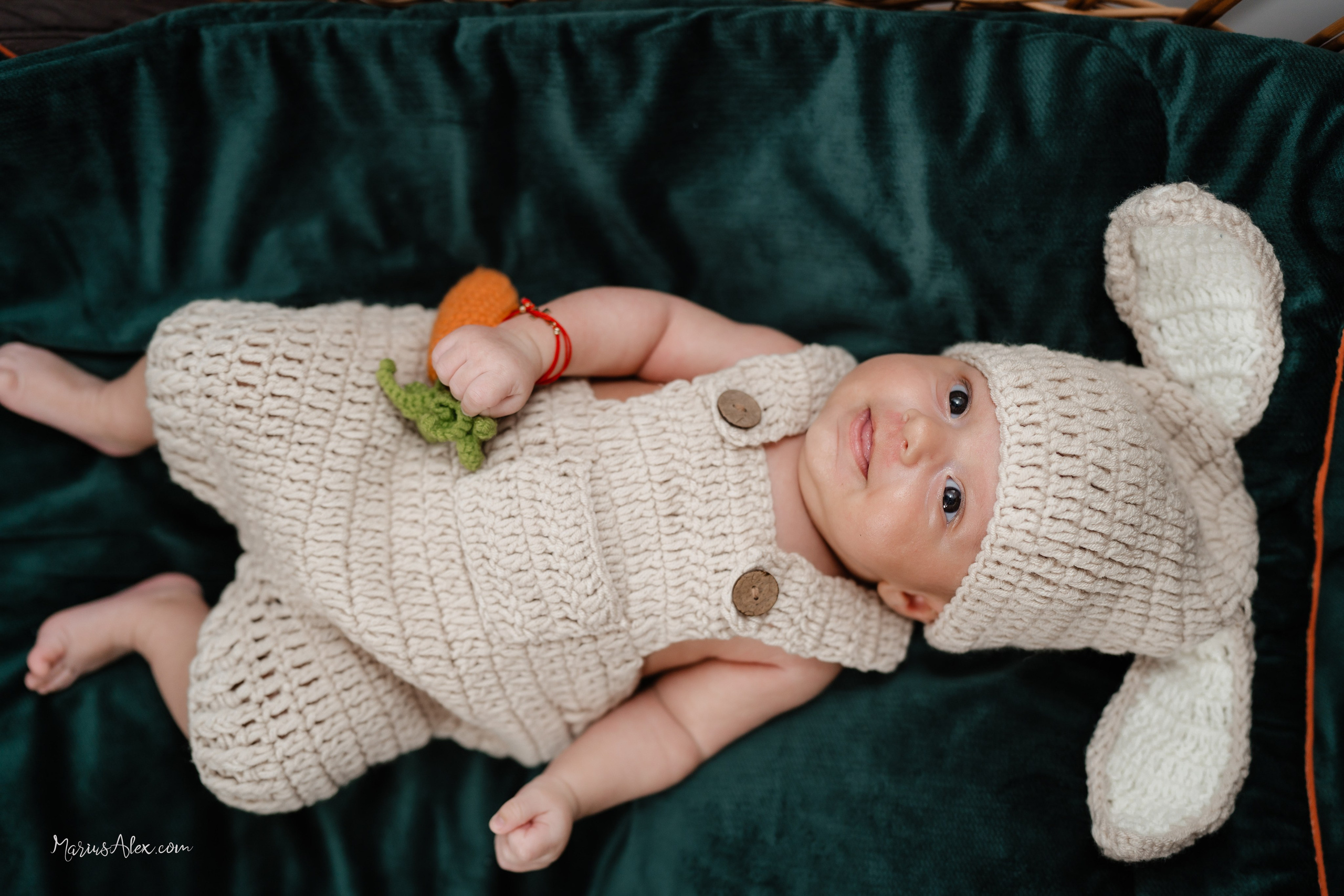 Micutul Mathias - Cel mai distractiv botez. Marius Alex fotograf de eveniment si portret din Suceava