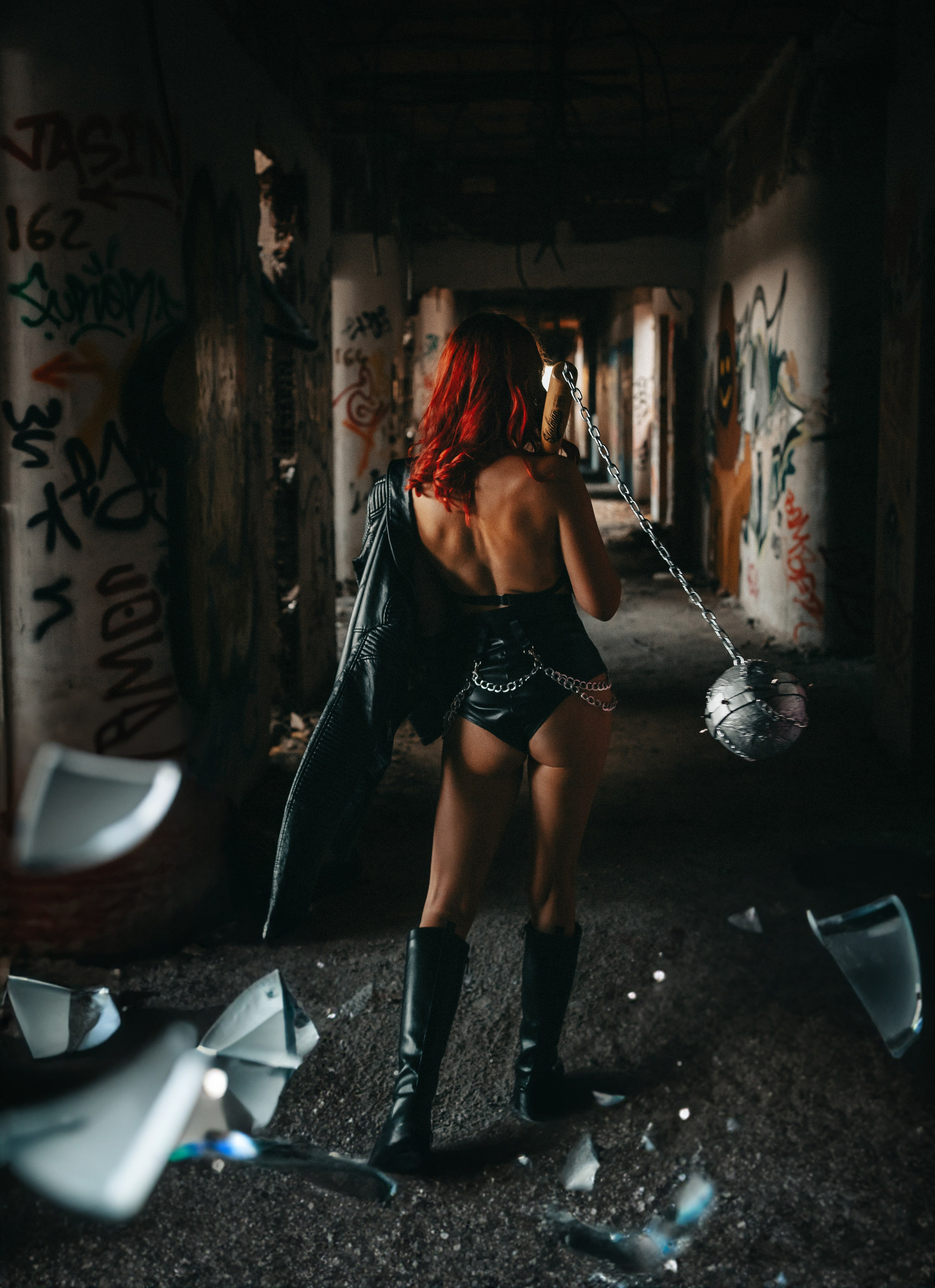 Retrato femenino en Madrid — belleza auténtica con luz natural Asesoría de estilismo, poses y localización. Imágenes elegantes y atemporales. Fotógrafa en Madrid | Retratos femeninos, familia y sesiones con caballos – Anna Maruleva