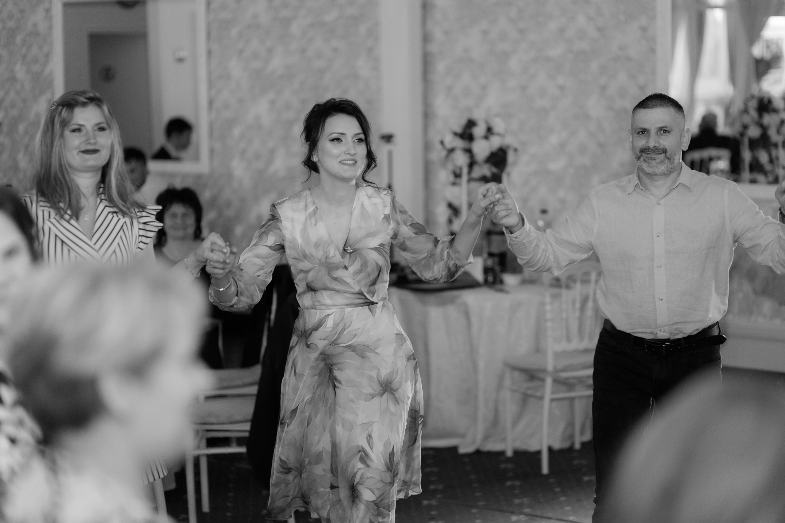 Alexandru-Ioan. Fotograf si videograf — evenimente si studio