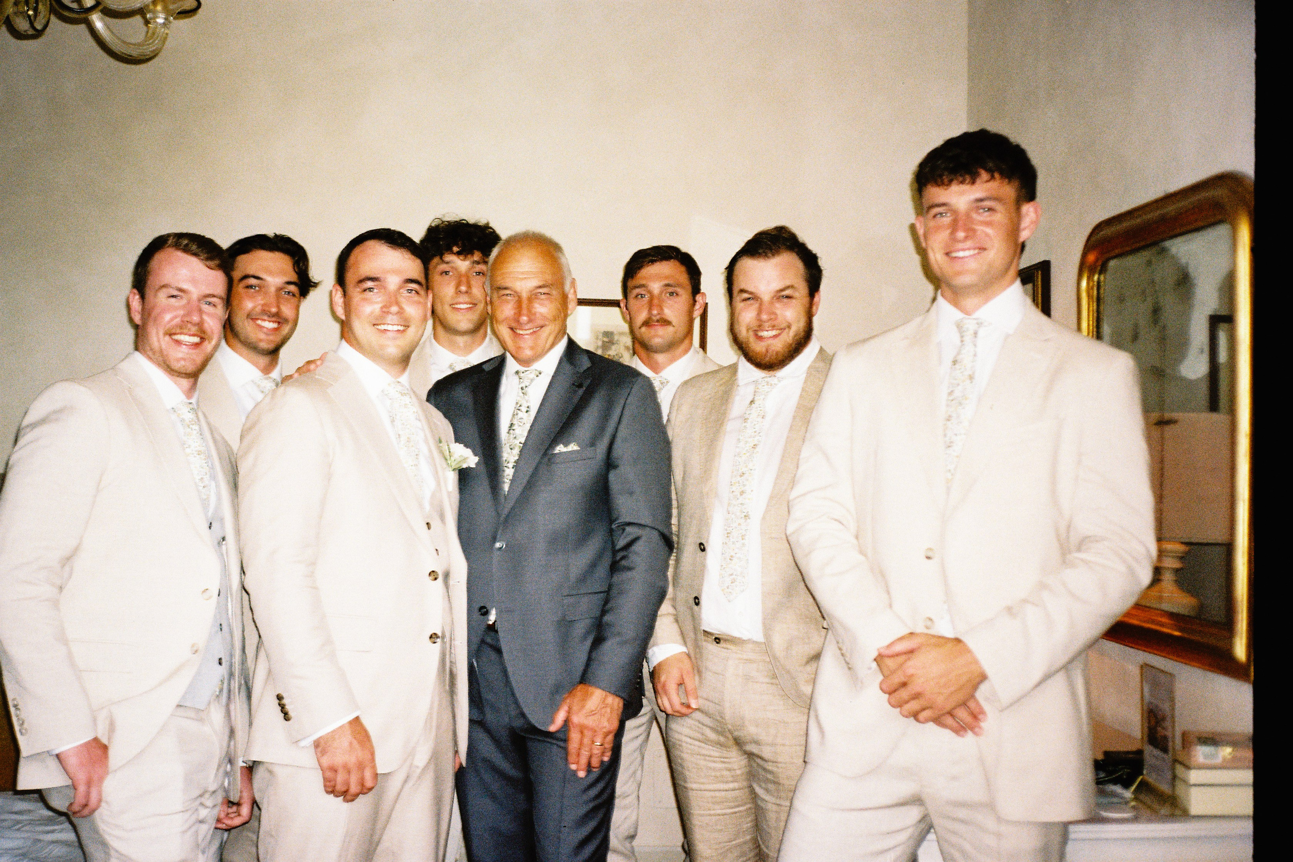 Diana & Thomas. Villa Scorzi, Tuscany. Digital + Film 35mm. Фотограф в Милане Анна Линник