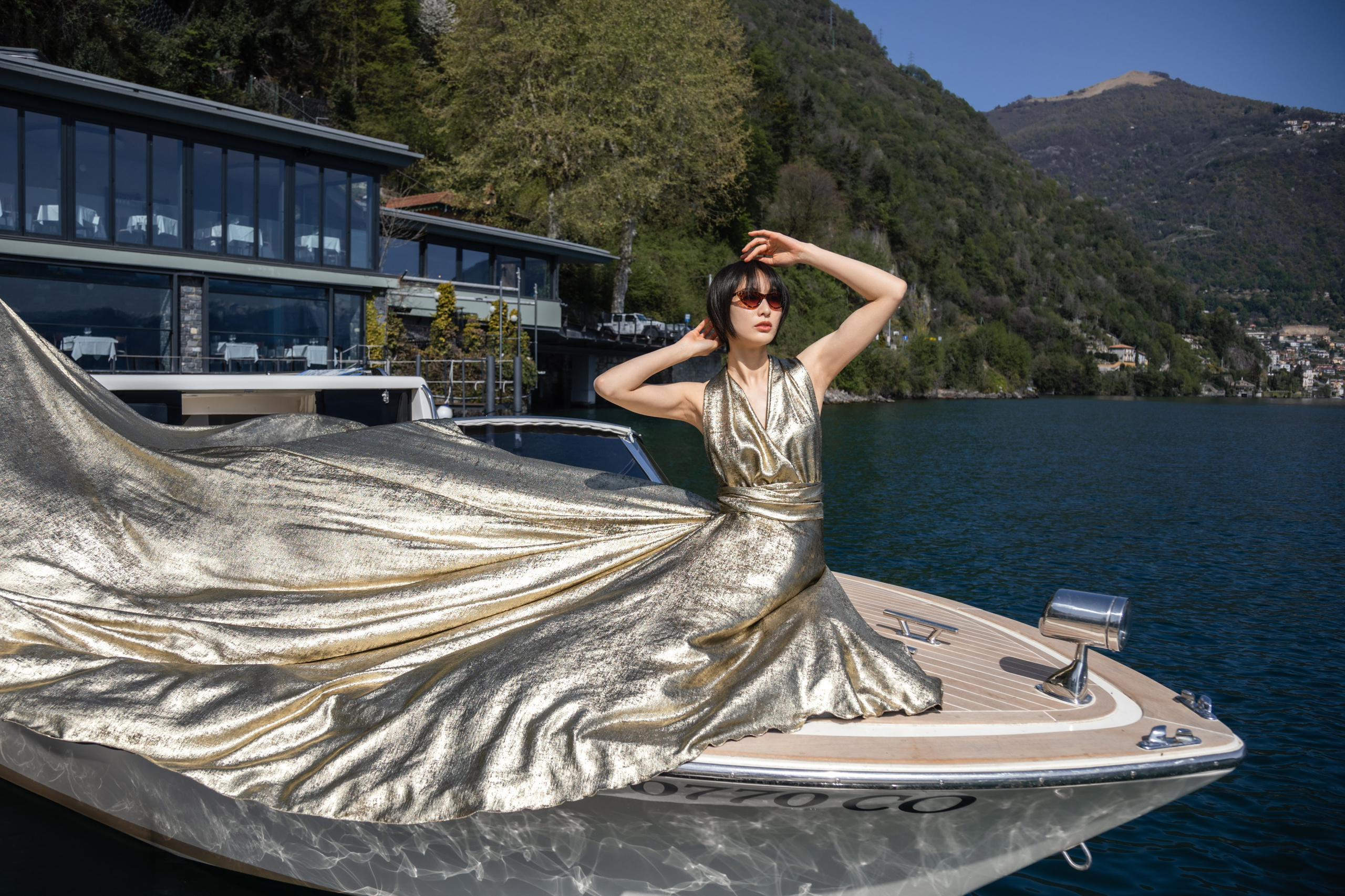 Yacht bachelorette. Photographer in Milan |Mila Pro Photo