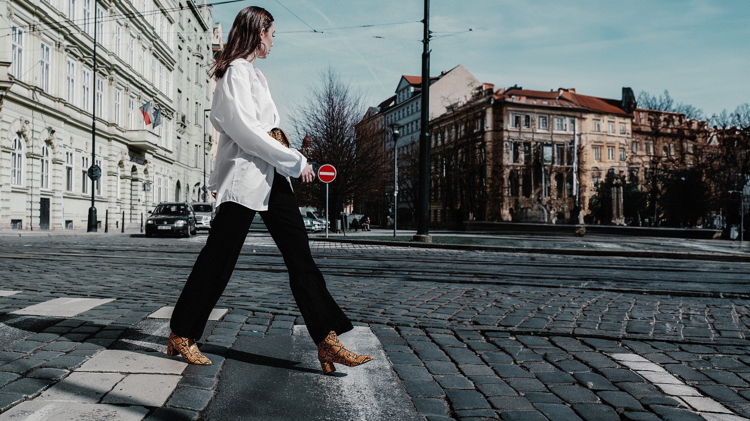 Mari. ANNA-MARIA PHOTO CONTENT CREATOR — photographer, aesthete, artist, and visual expert for Instagram in Prague