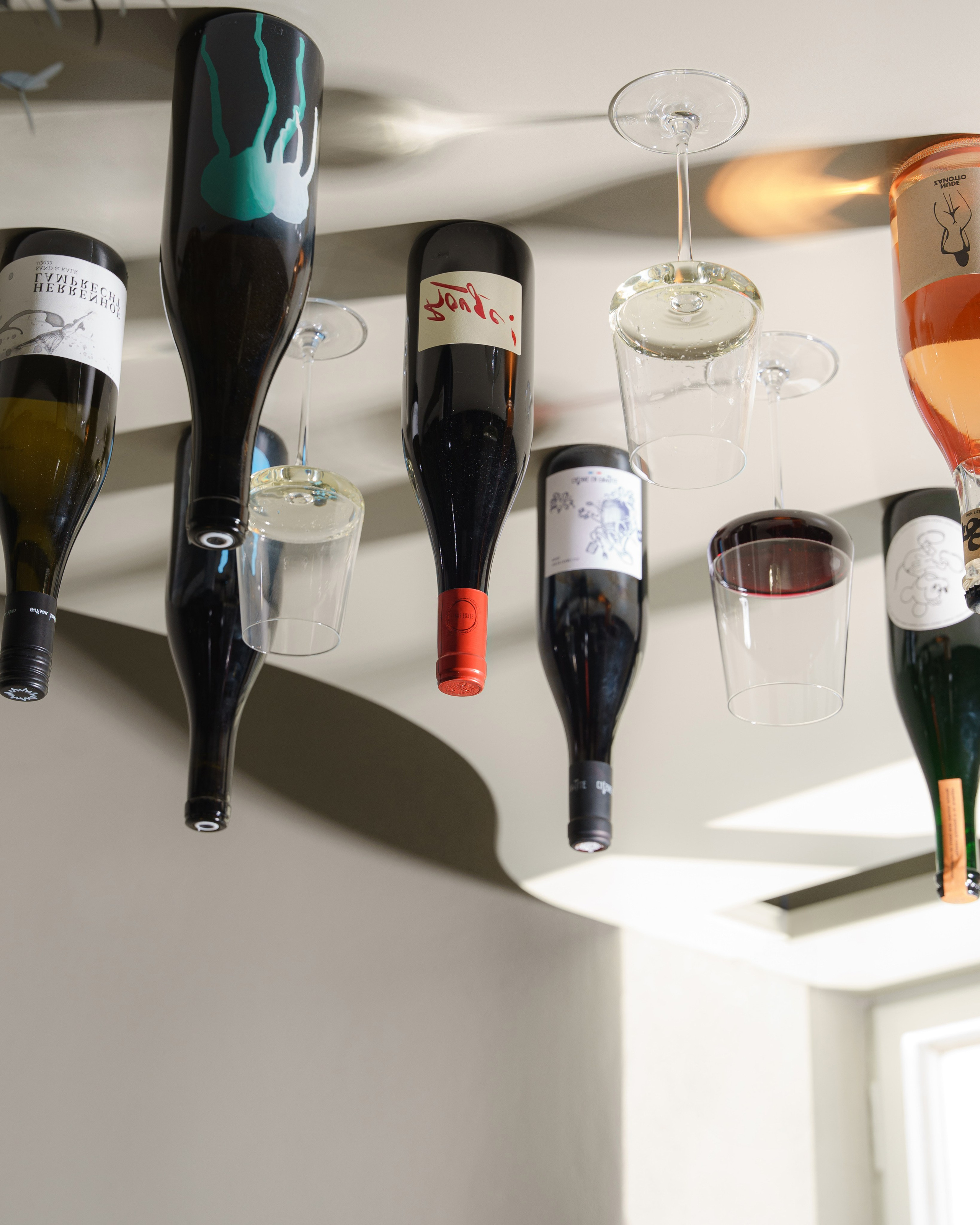 EFSY | Coffee & Cocktail Bar | Prague