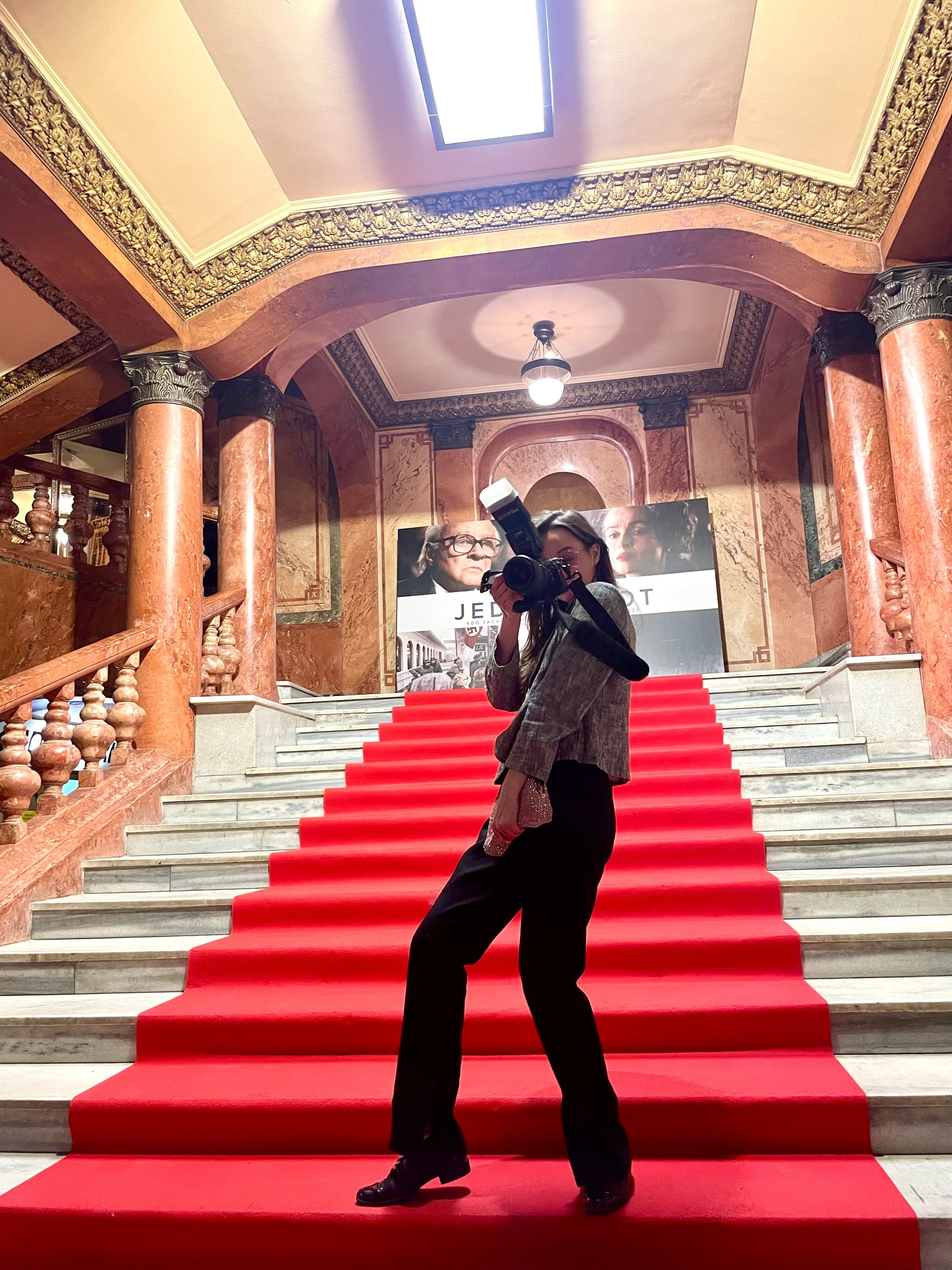 Cena a rezervace. Dana Lišková — Empatická fotografka | Introspektivní umělkyně | Neurodivergentní koučka| Zakladatelka Artepy.cz