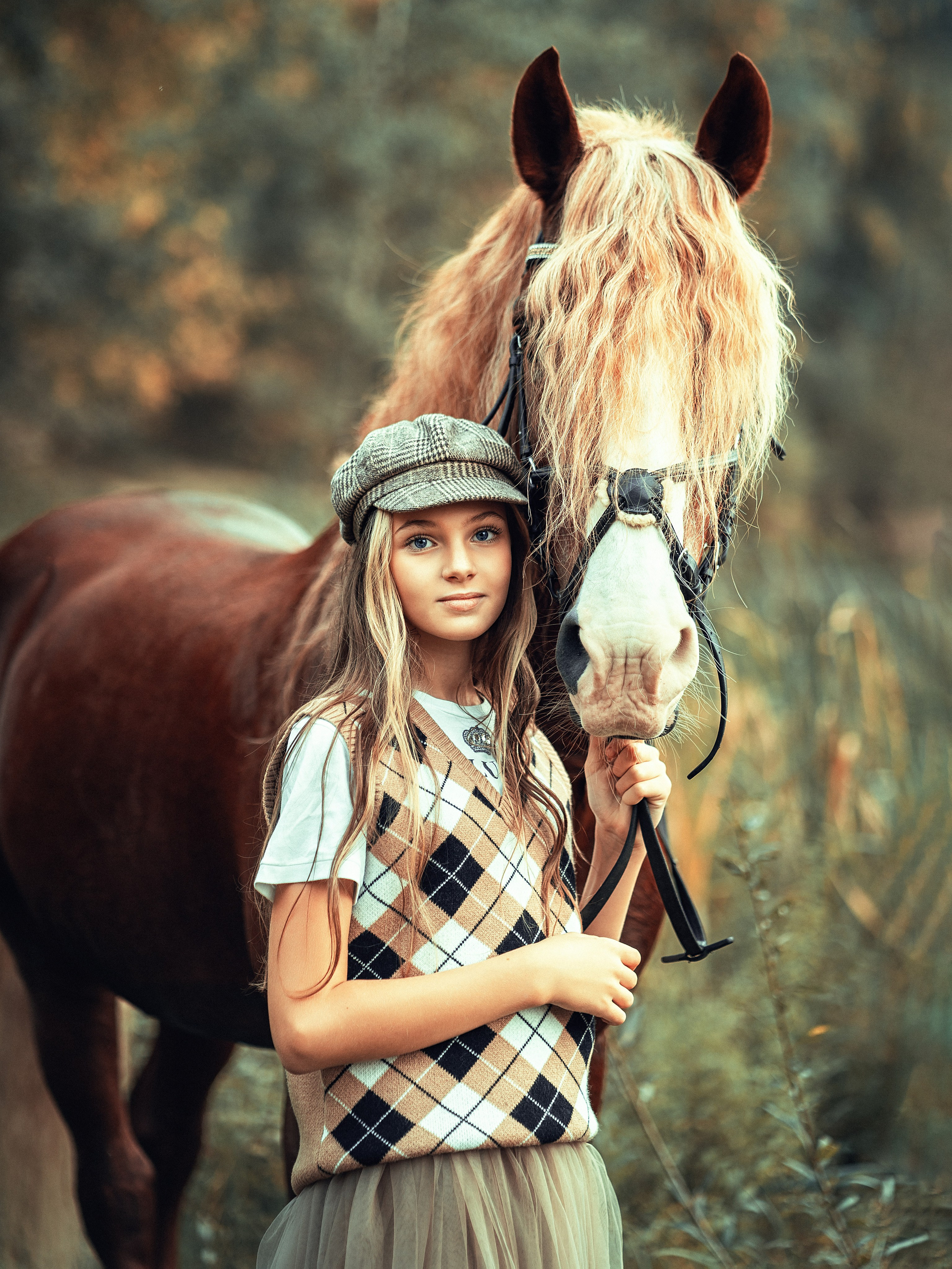 Retrato femenino en Madrid — belleza auténtica con luz natural Asesoría de estilismo, poses y localización. Imágenes elegantes y atemporales. Fotógrafa en Madrid | Retratos femeninos, familia y sesiones con caballos – Anna Maruleva