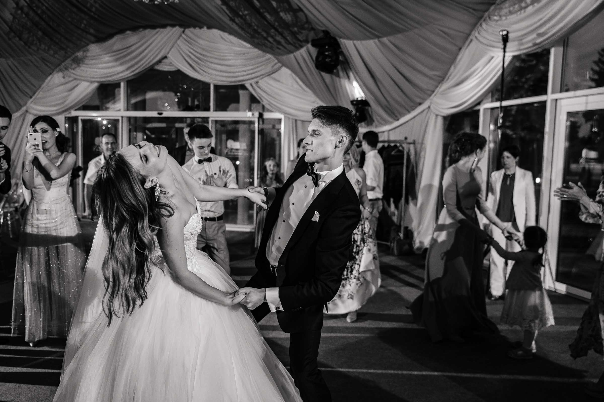 Nastya & Zhenya | Tanya Bogdan Editorial Wedding Photography. Tanya Bogdan | Cornwall | Devon | UK Wedding Photographer