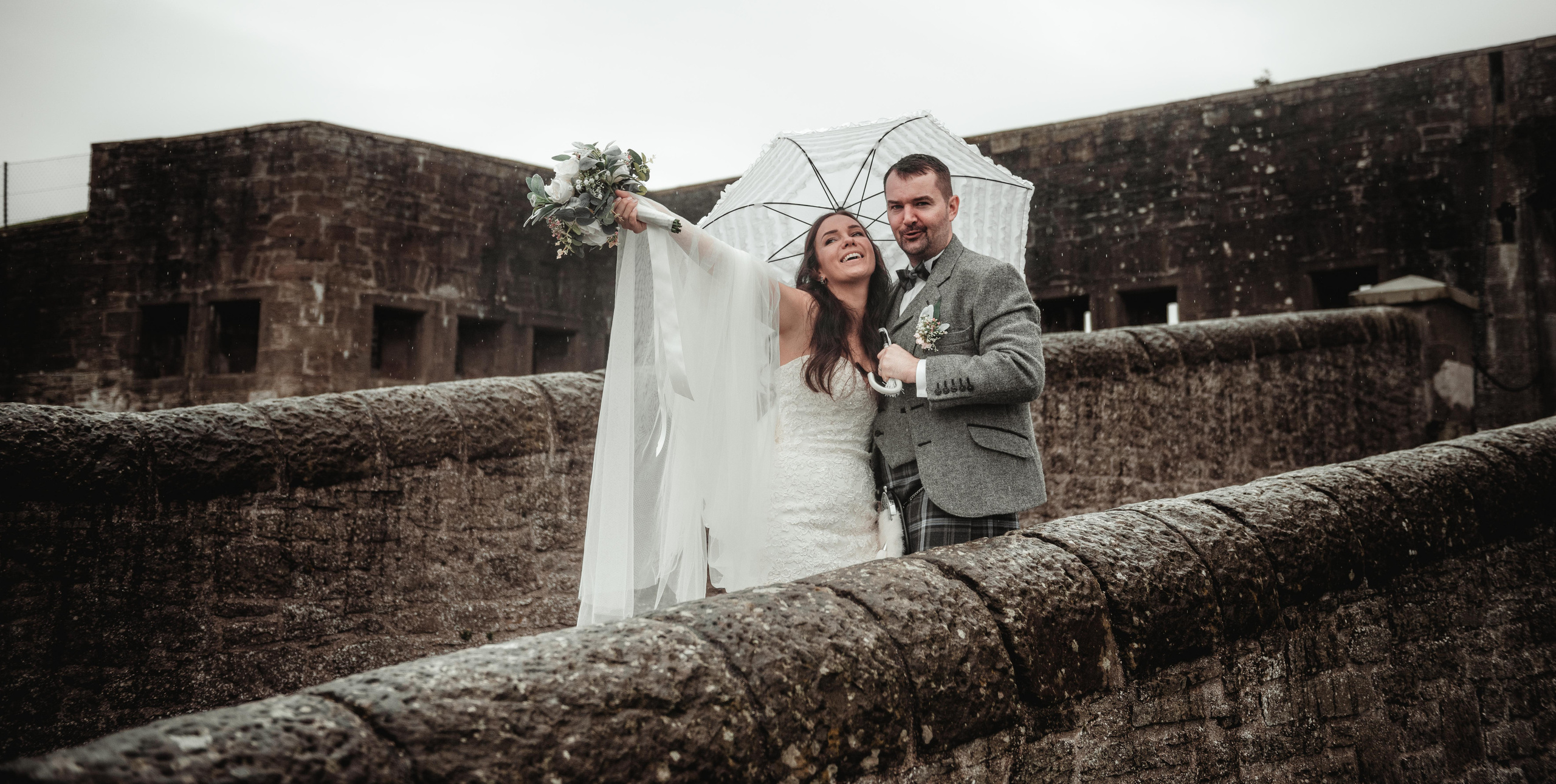 Wedding photos. Portrait and Family photographer based in Larkhall Scotland