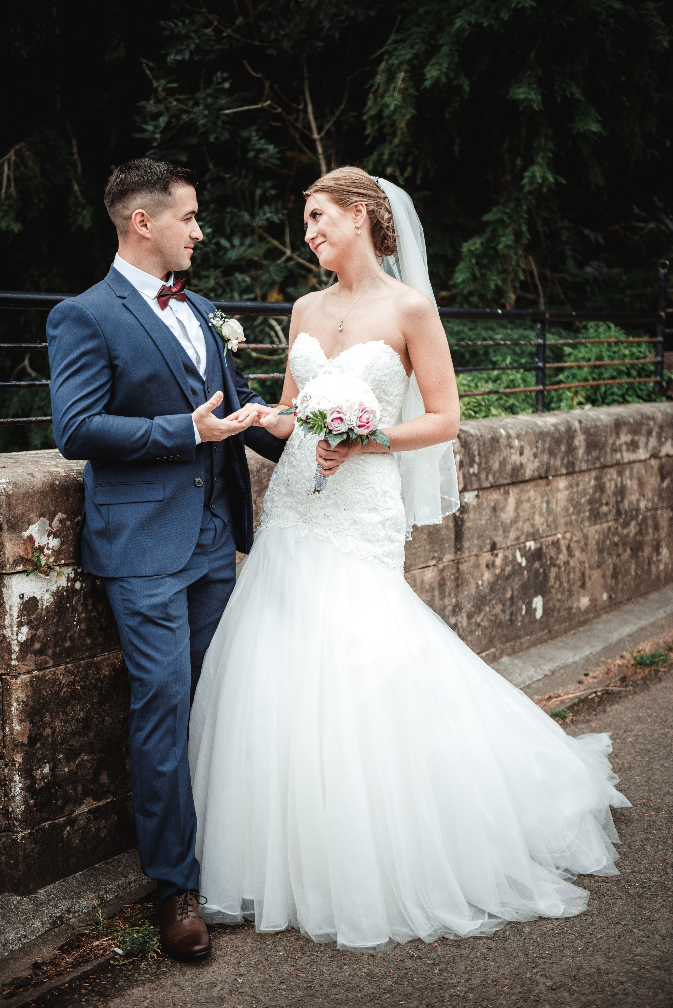 Wedding photos. Portrait and Family photographer based in Larkhall Scotland