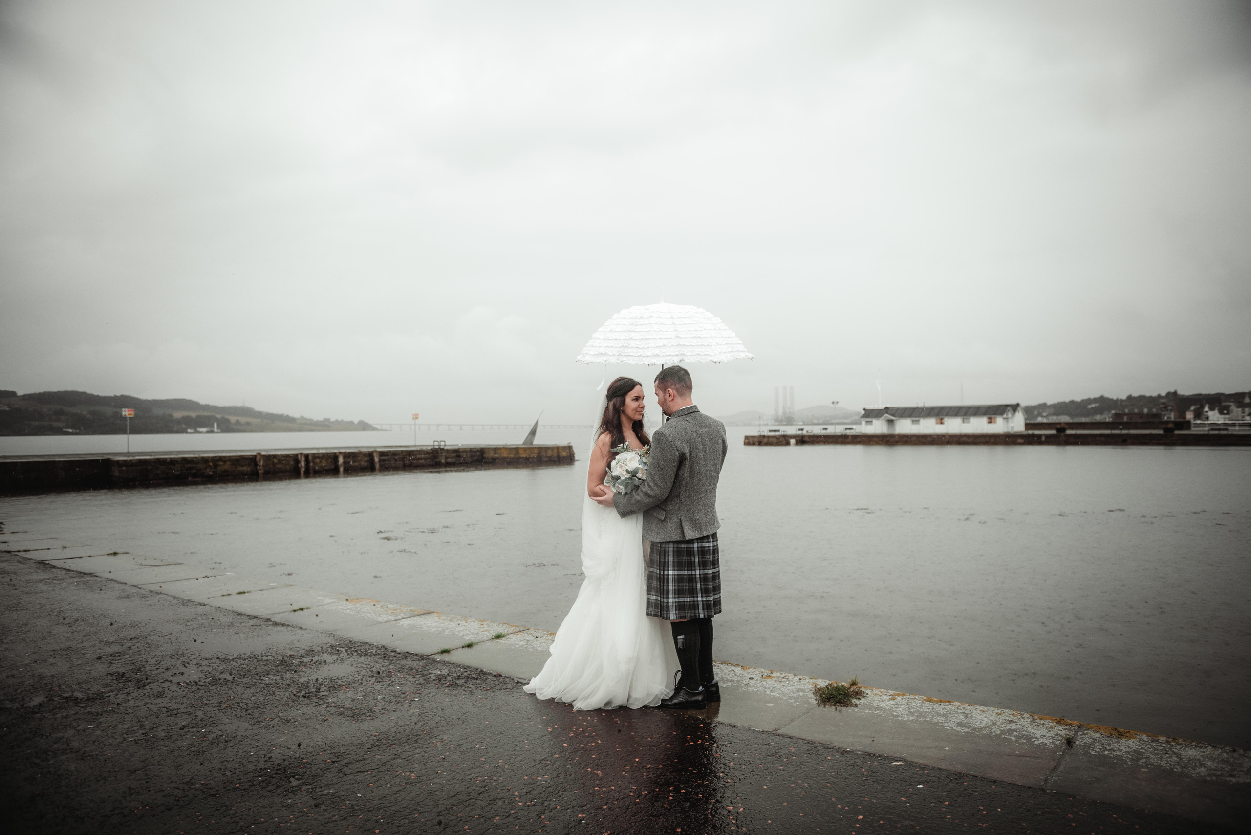 Wedding photos. Portrait and Family photographer based in Larkhall Scotland