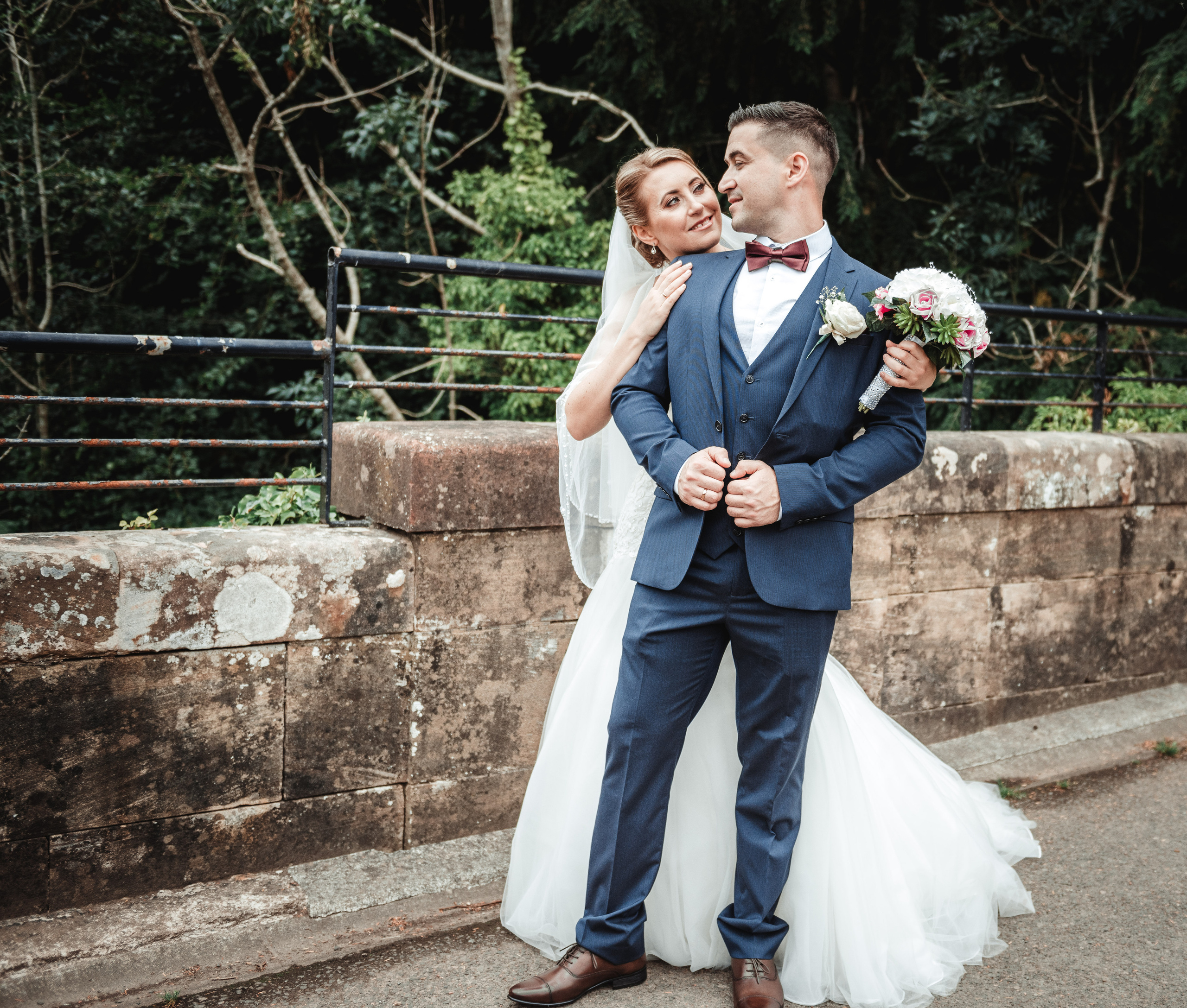 Wedding photos. Portrait and Family photographer based in Larkhall Scotland