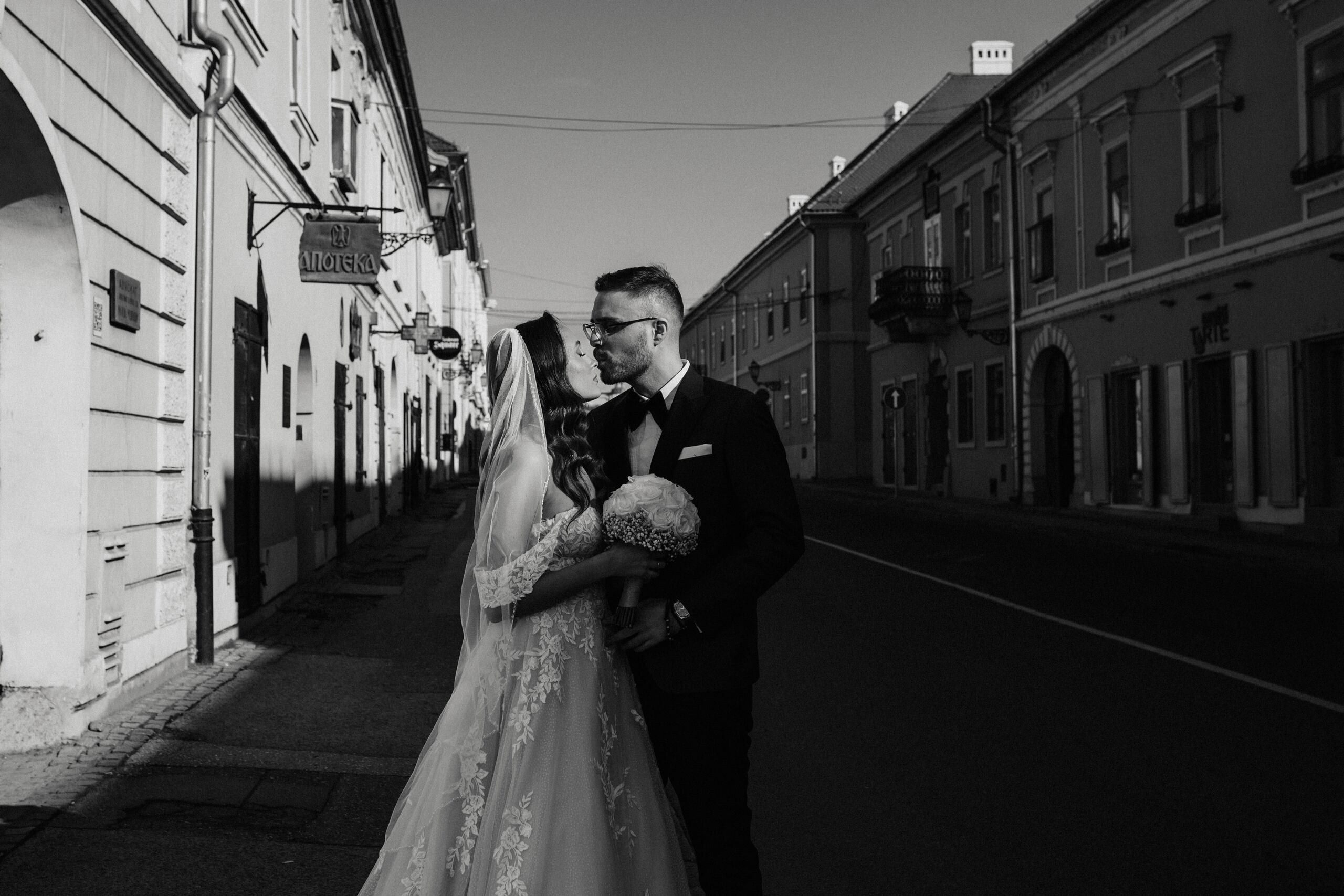 Milica & Uroš. Wedding photographer based in Novi Sad, Marko Milivojevic