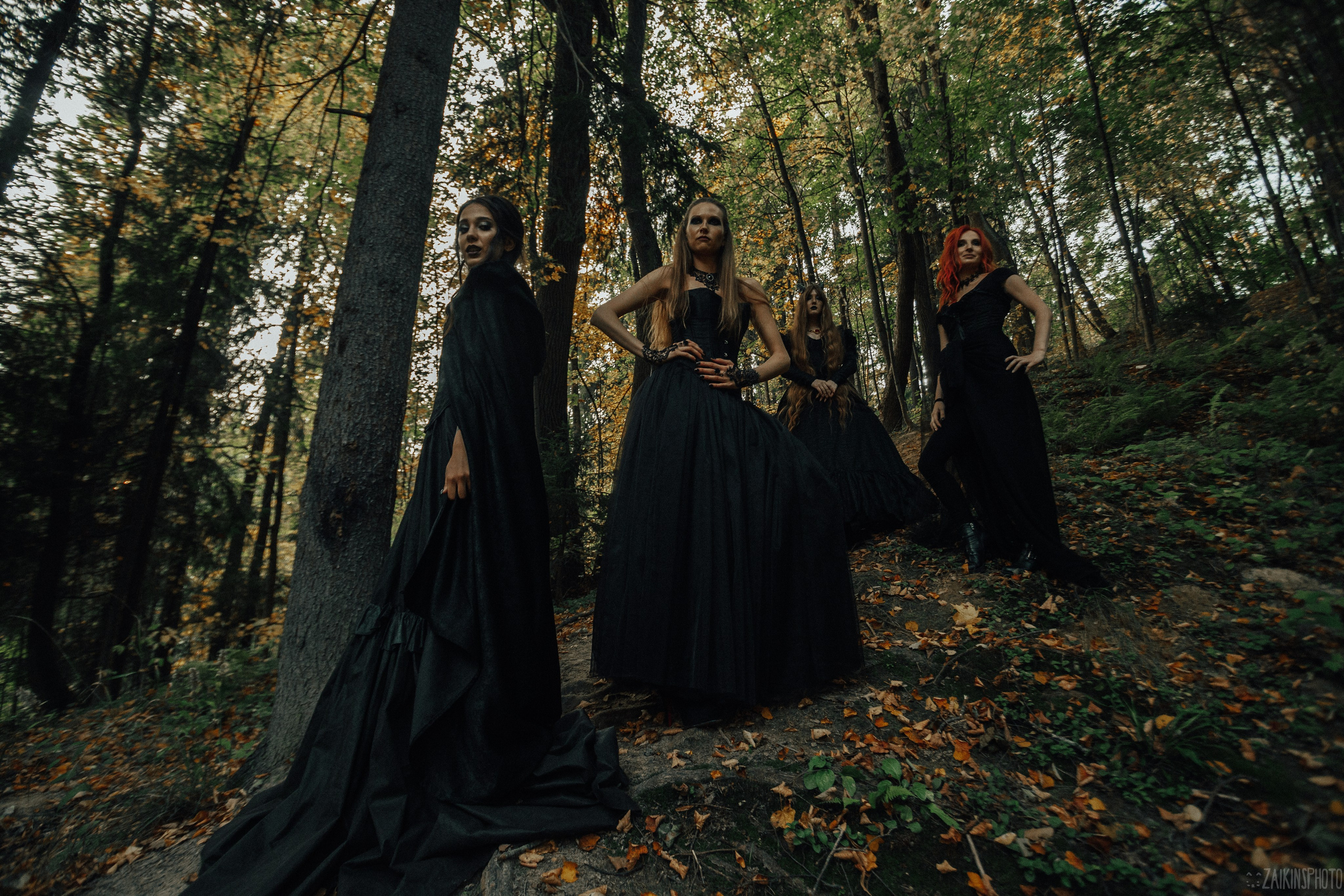 The Dark Autumn. Main