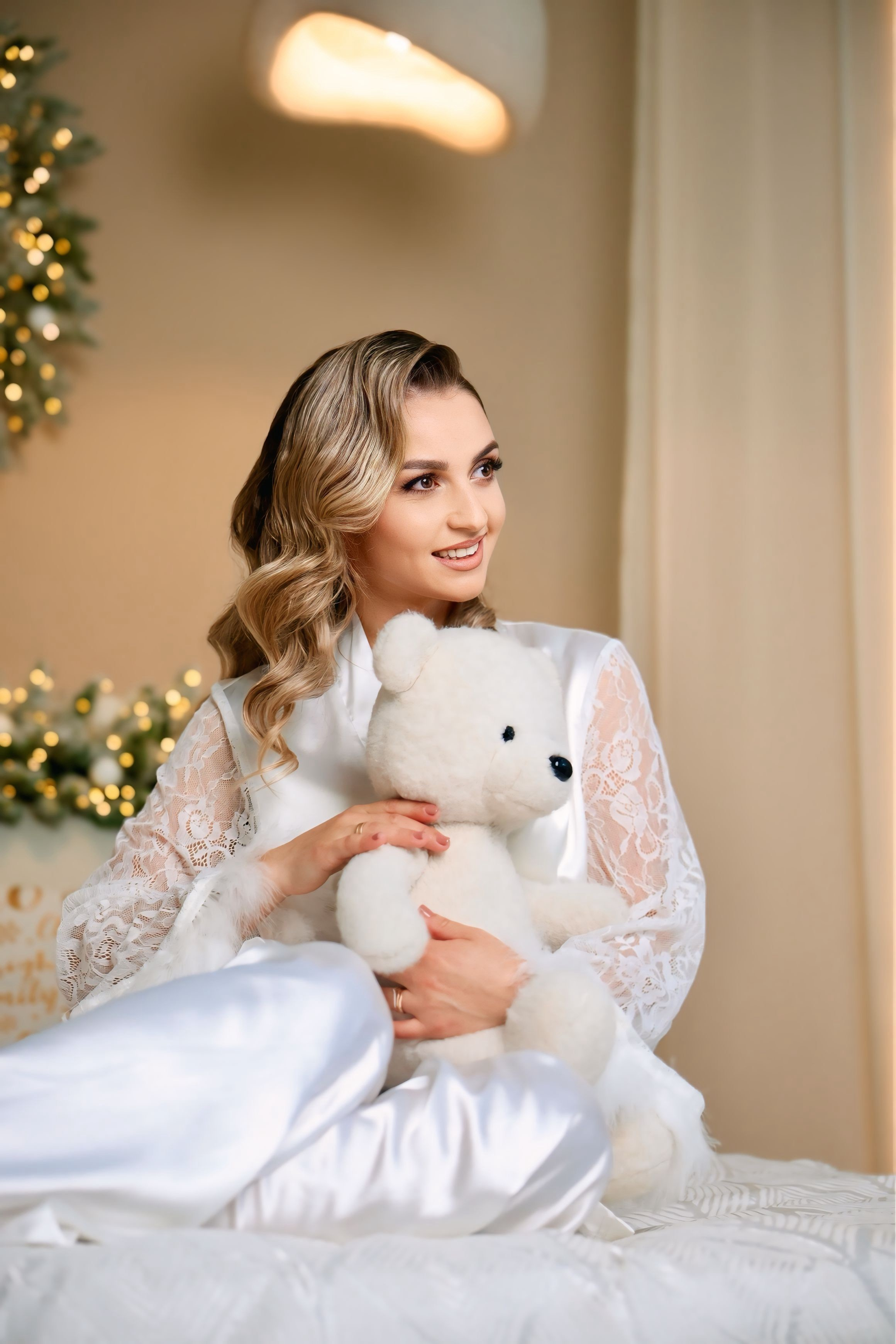 Anul Nou 2025-2026. Fotograf al tainelor bisericești – Alina Fetu