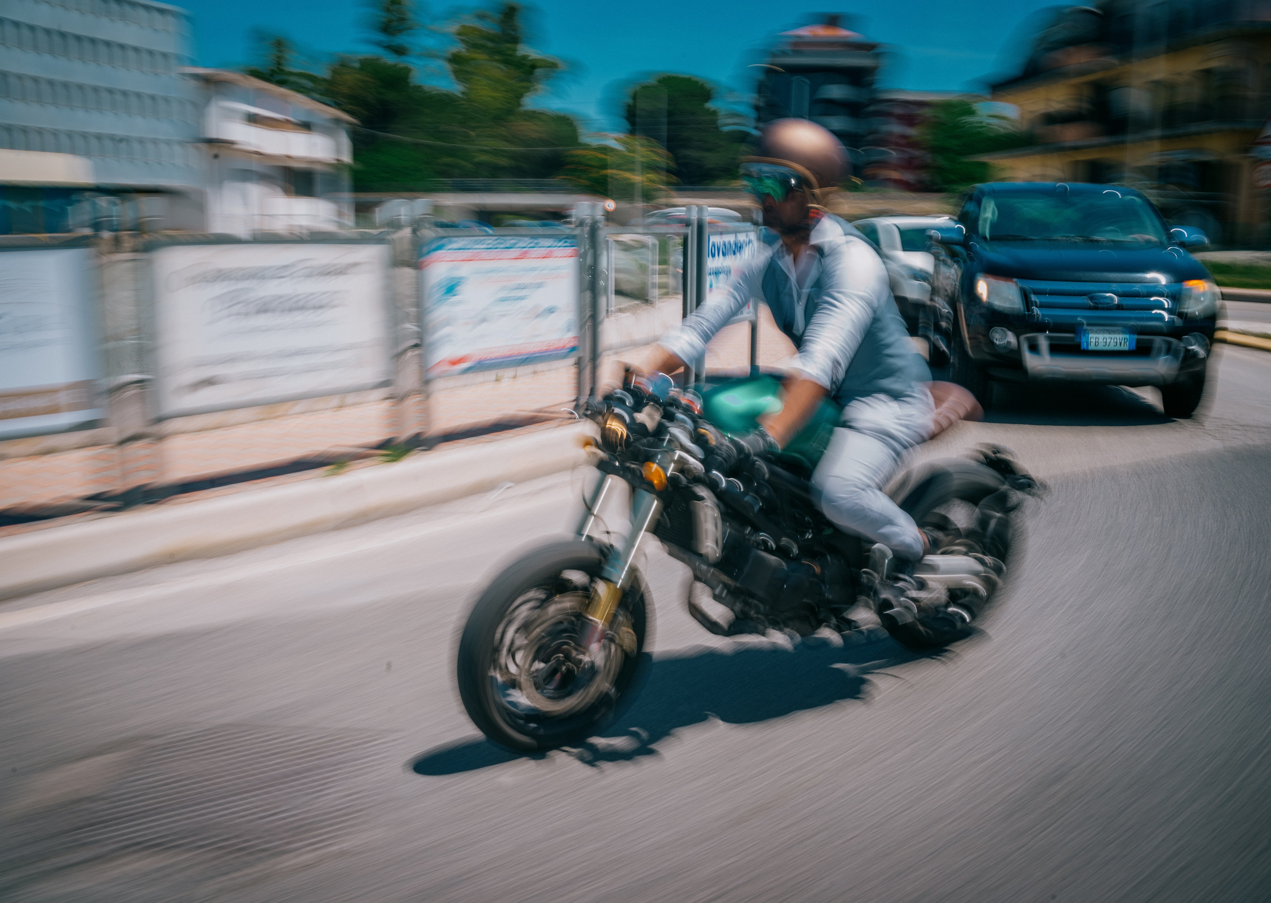 Distinguished Gentleman's Ride 2024. Photographer Iuliia Gladkikh, Italy, Abruzzo