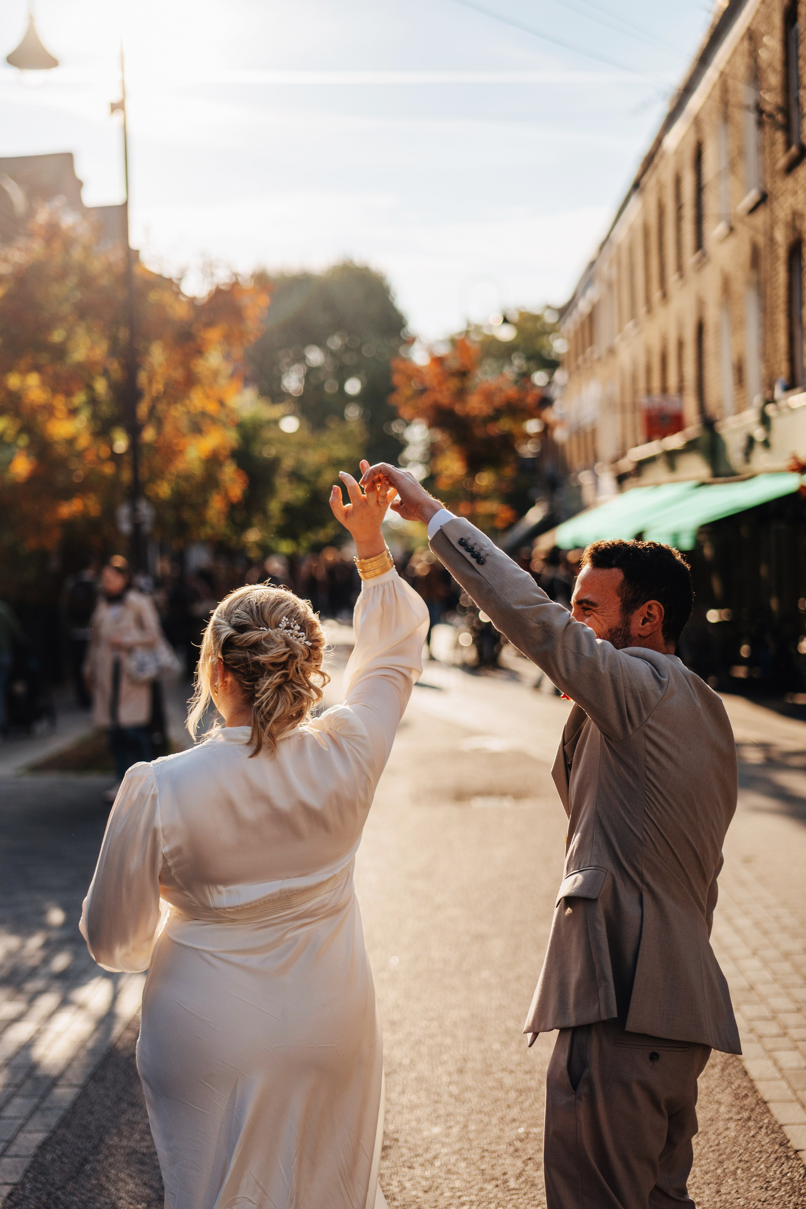 Irene and Juan. Wedding and family photographer in London