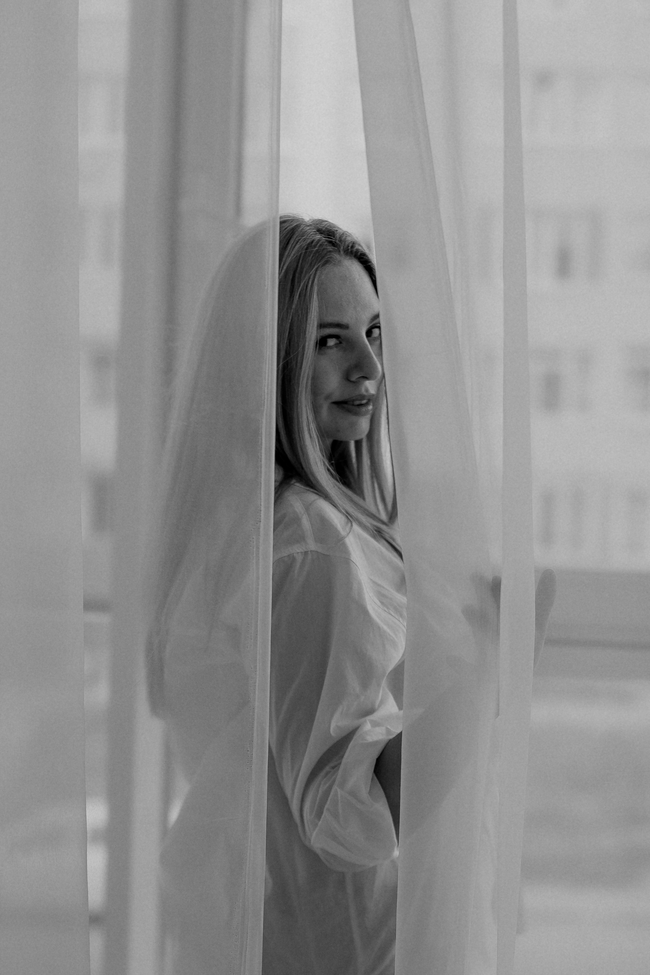 A black and white story. Iryna Zhyvora | Photographer | Stockholm