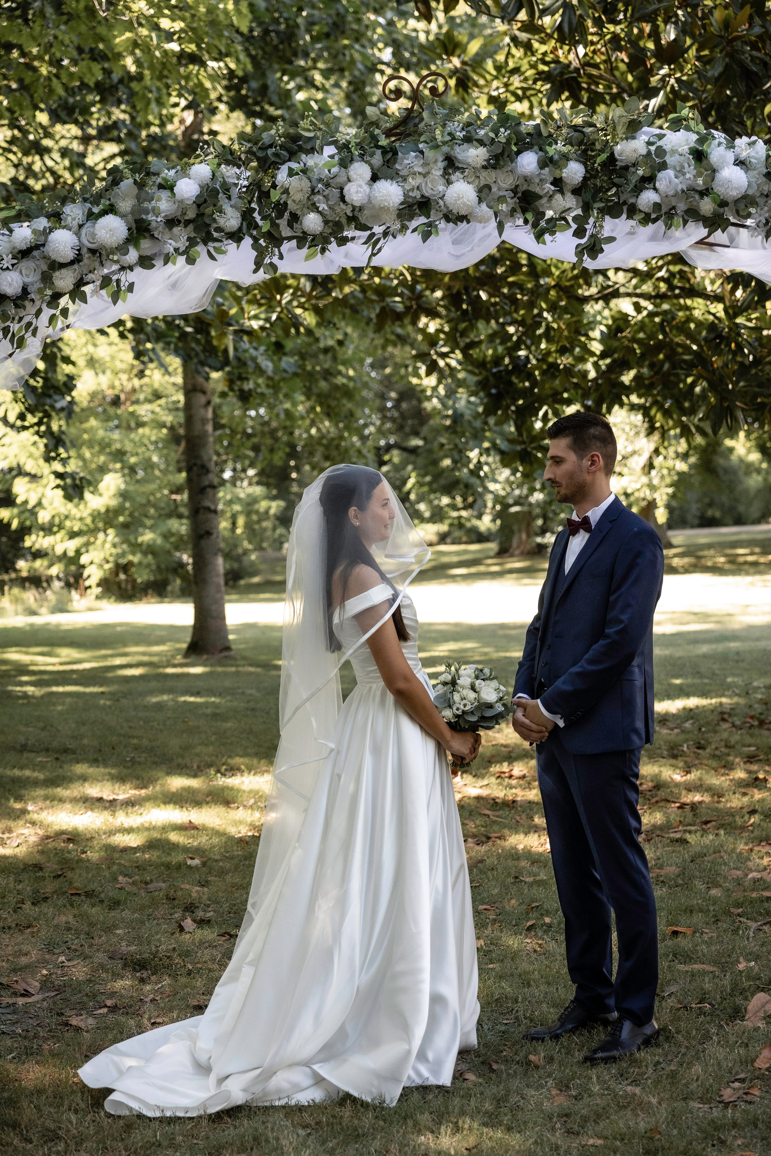 Wedding in Domaine De Montcausson. Eugenie Smirnova — wedding, corporate and lifestyle photographer in Toulouse and Southwest France