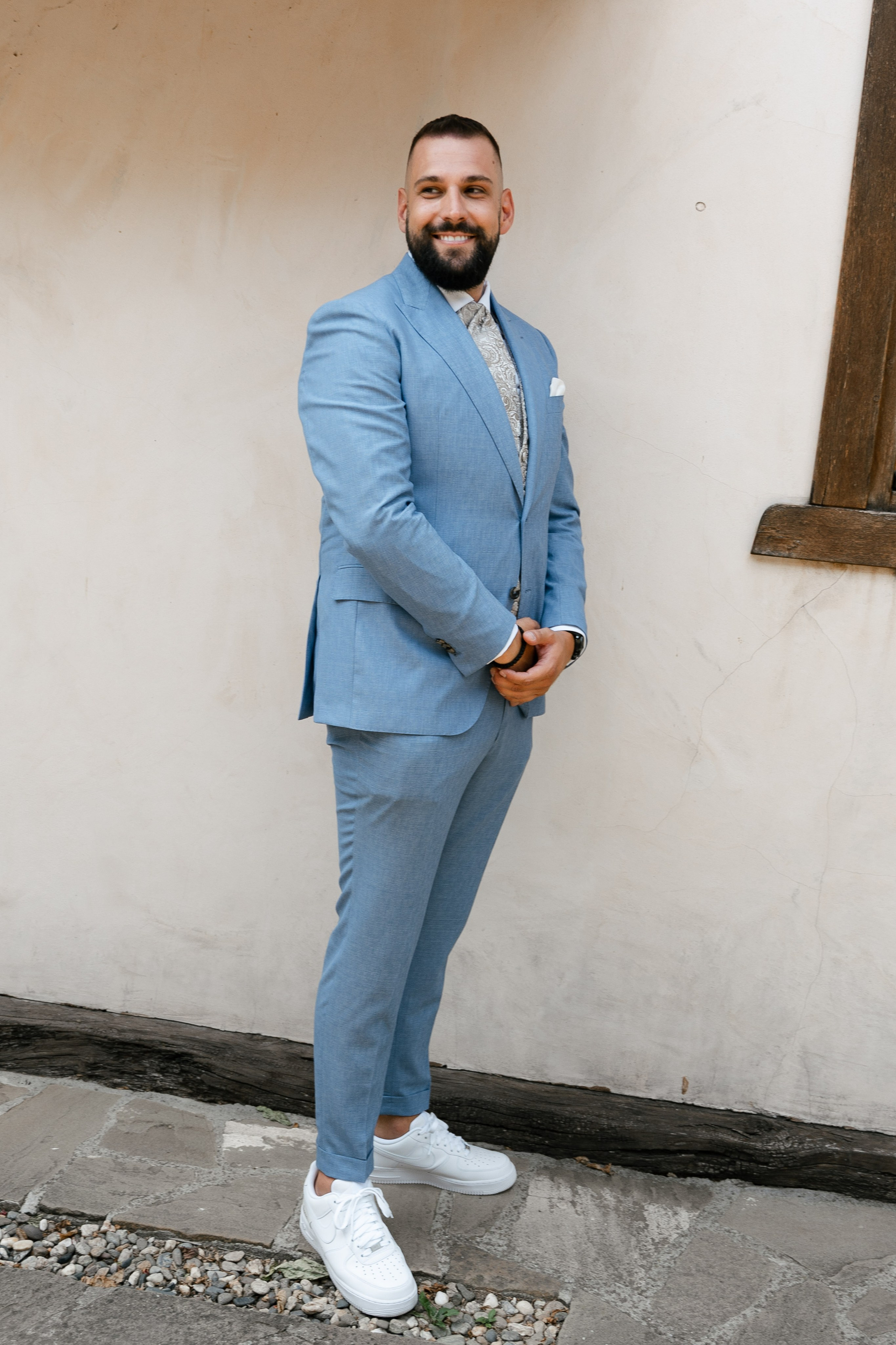 M&D|Between City Lights and Hidden Oasis. Black Sheep Produkcija| Wedding Photography and Wedding Films, based in Kragujevac, Europe / Fotograf i videograf, Kragujevac, Srbija