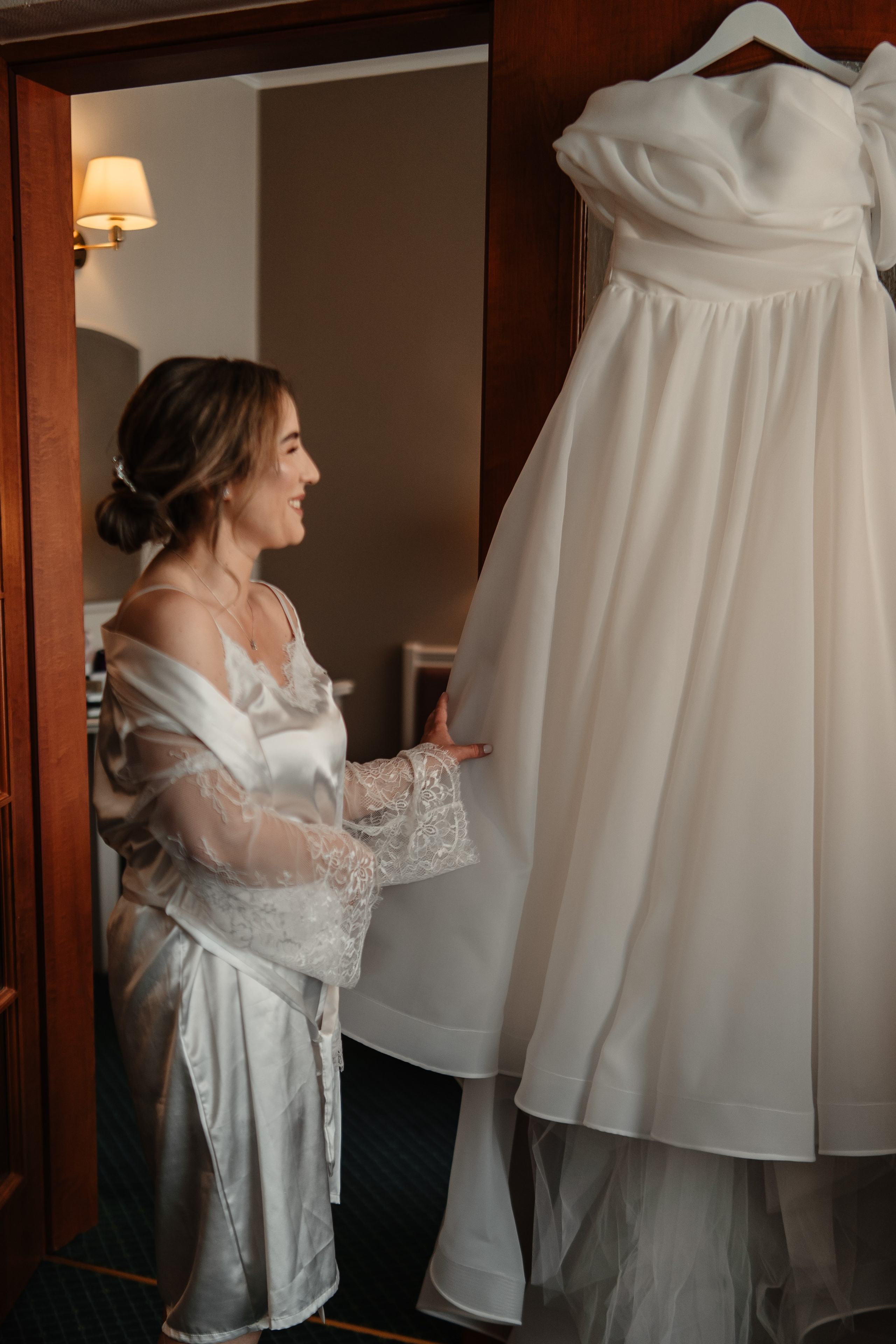 Alexandra + Andrei / Iasi. Foto-Video Nunta Iasi, Suceava, Bucuresti / Disponibilitate 2025 — 2026 — 2027