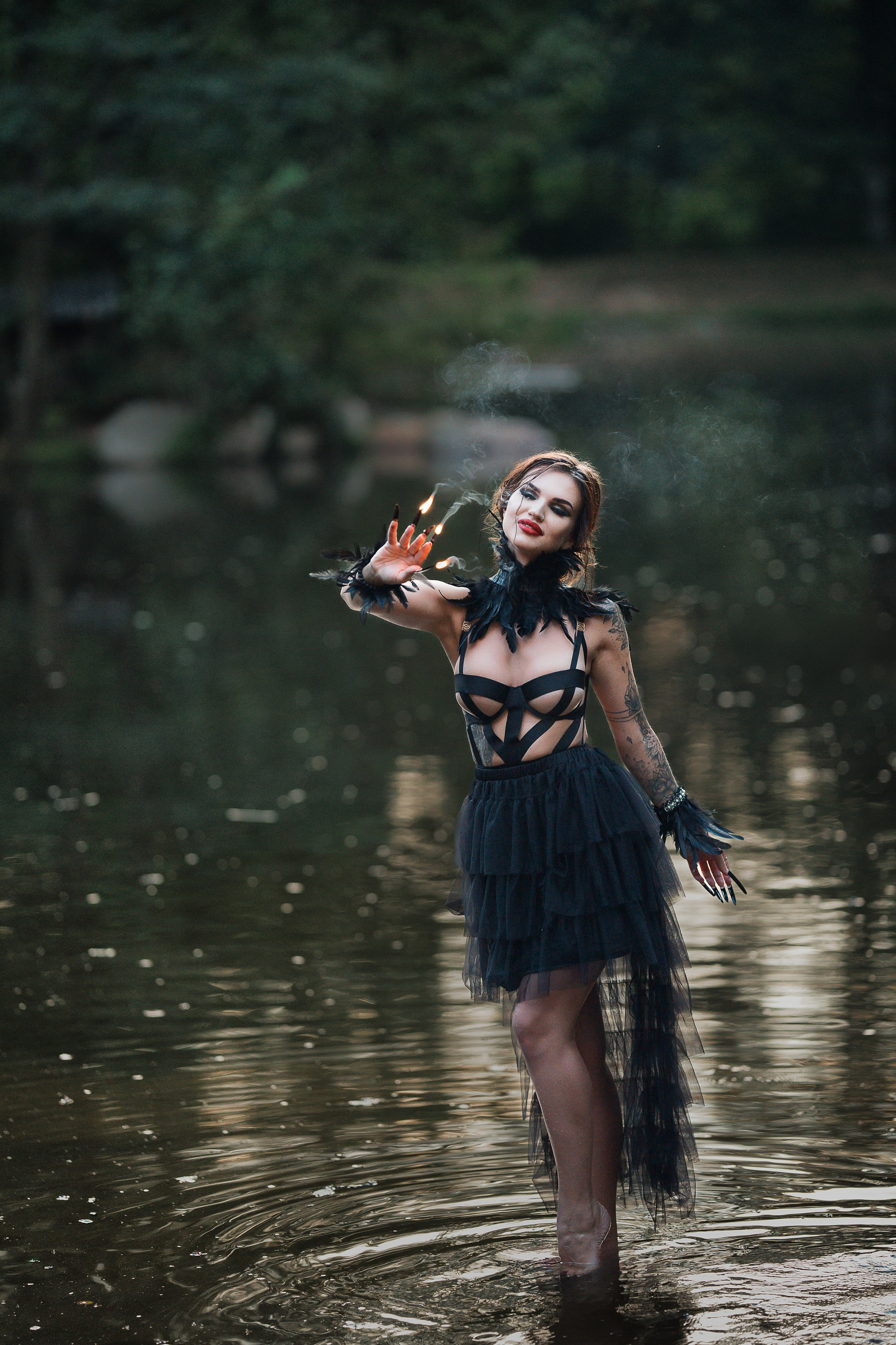 Witch at the lake. Family, Lifestyle and Portrait photograher in Trier, Germany