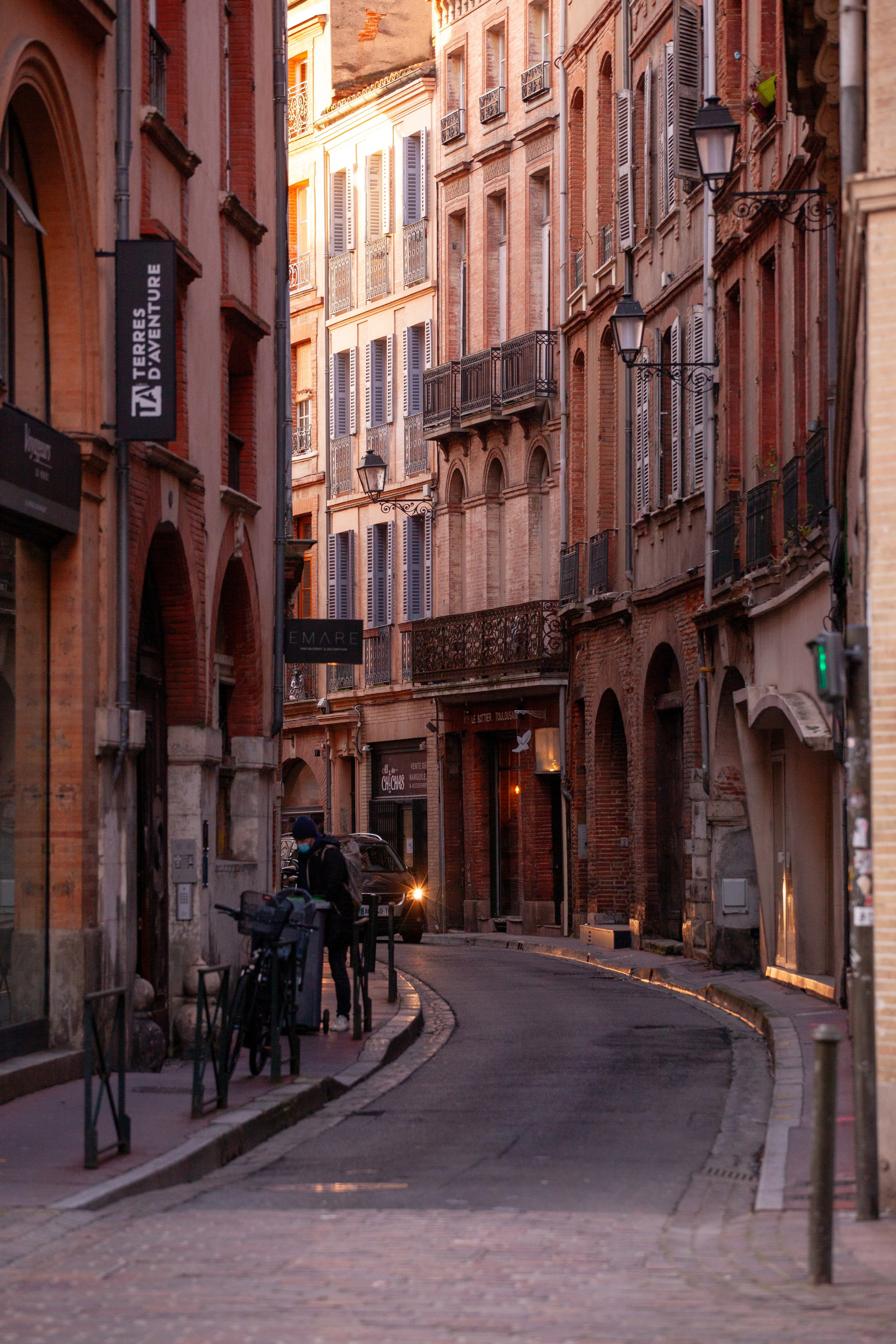 Toulouse. Eugénie Smirnova — Photographe à Toulouse et dans le Sud-Ouest