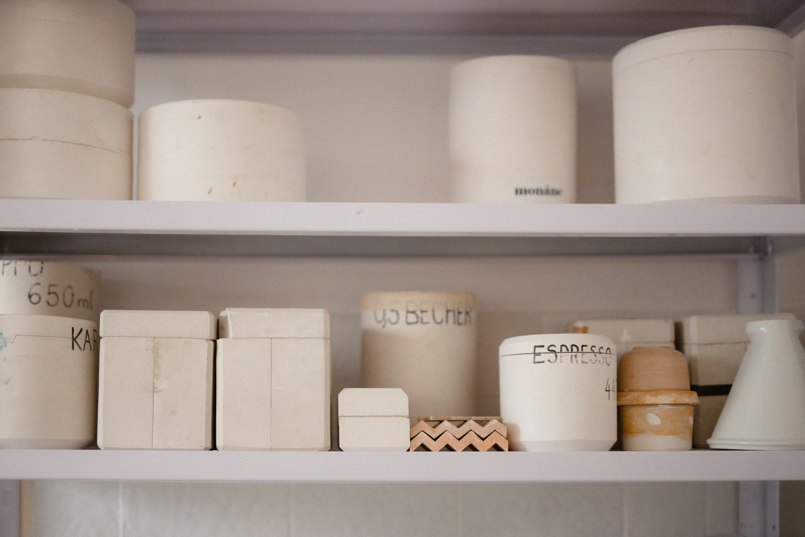 Monane Ceramics. Familien- & Hochzeitsfotografin Schweiz. Valeria Diaz in Zürich und Umgebung