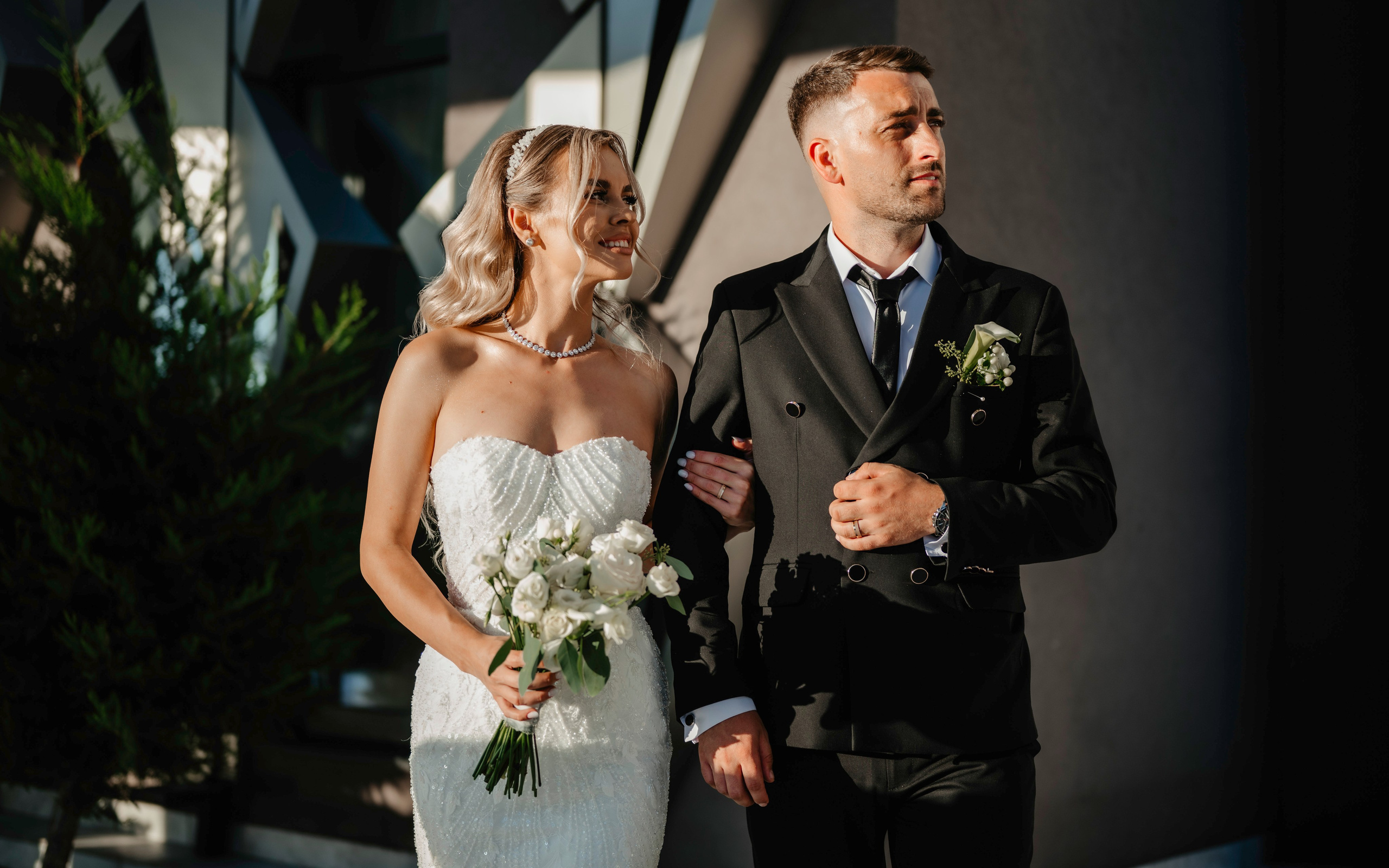 🤎 D a n i e l & S i m o n a - Wedding Day Preview. Wedding & Family Photographer