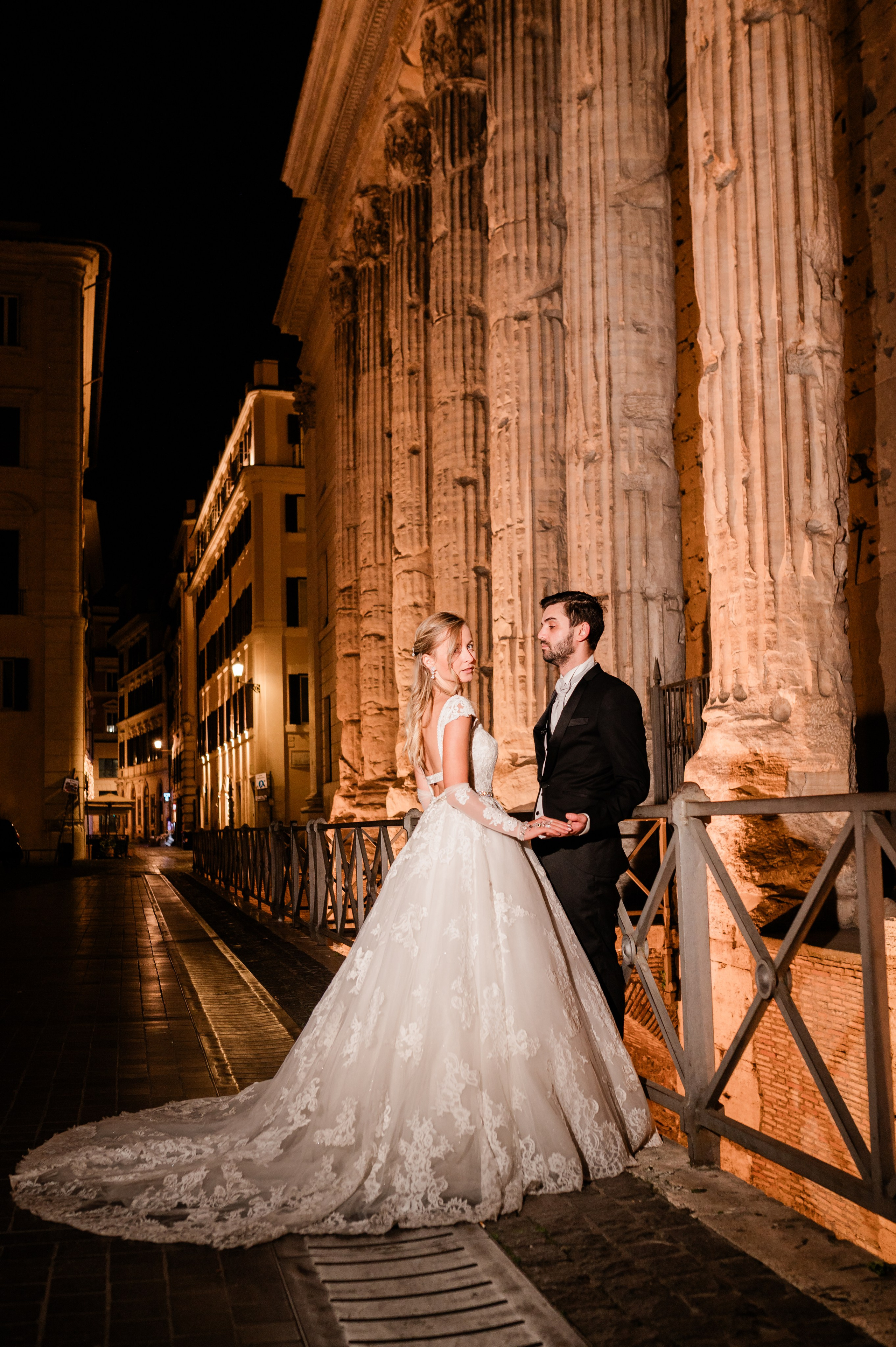 Servizio Post Matrimoniale Notturno a Roma. Fotografo Matrimonio a Roma | Servizio Fotografico Matrimonio