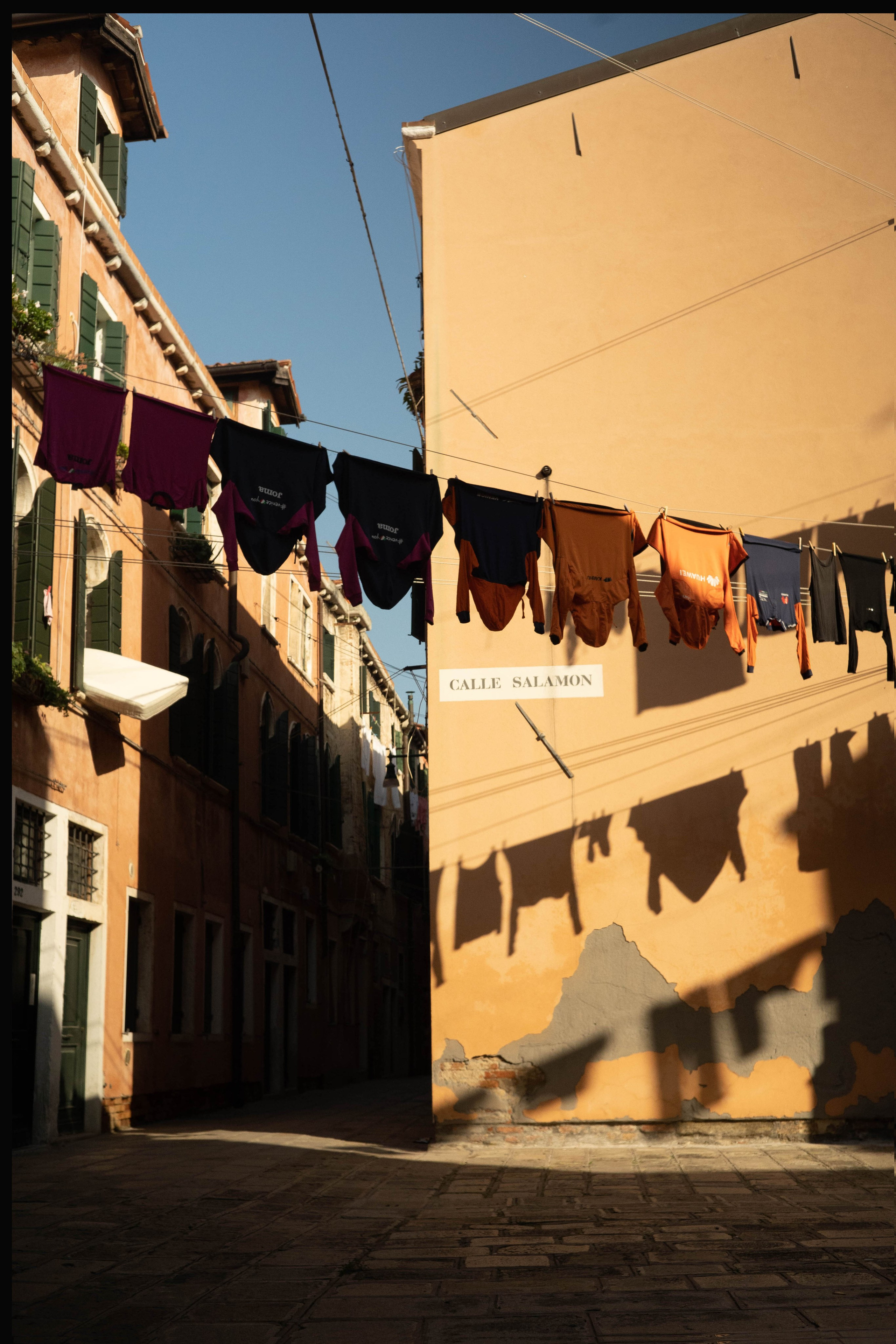 Benetki 2024. Fotografinja in videografinja Mariia Bortiakova iz Slovenije: fotografiranje dogodkov, portretov in snemanje videov po vsej Sloveniji