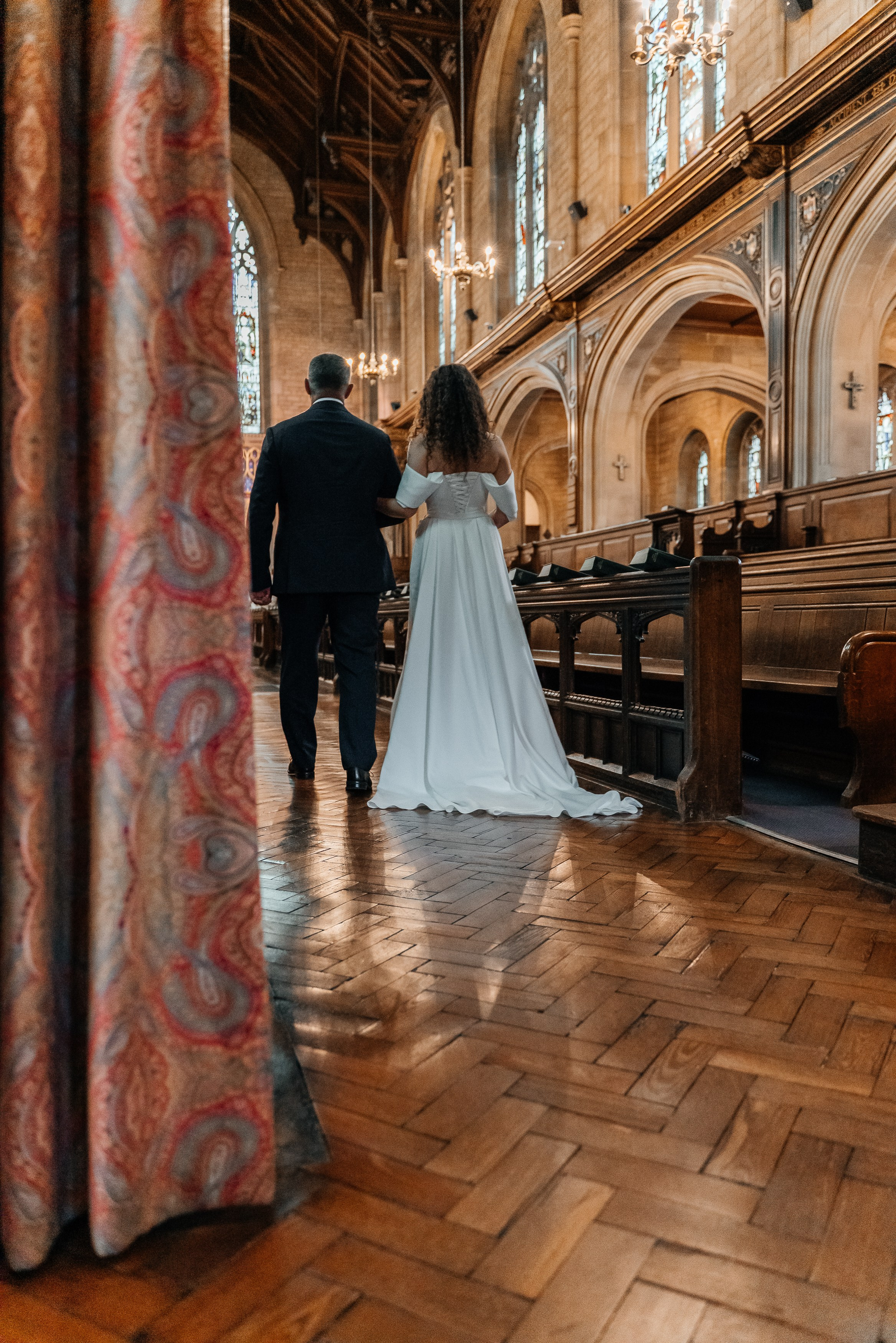 Wedding ceremony at The Lower chapel in Eton, Wedding in Eton, wedding photographer in Eton, wedding photographer in Eton