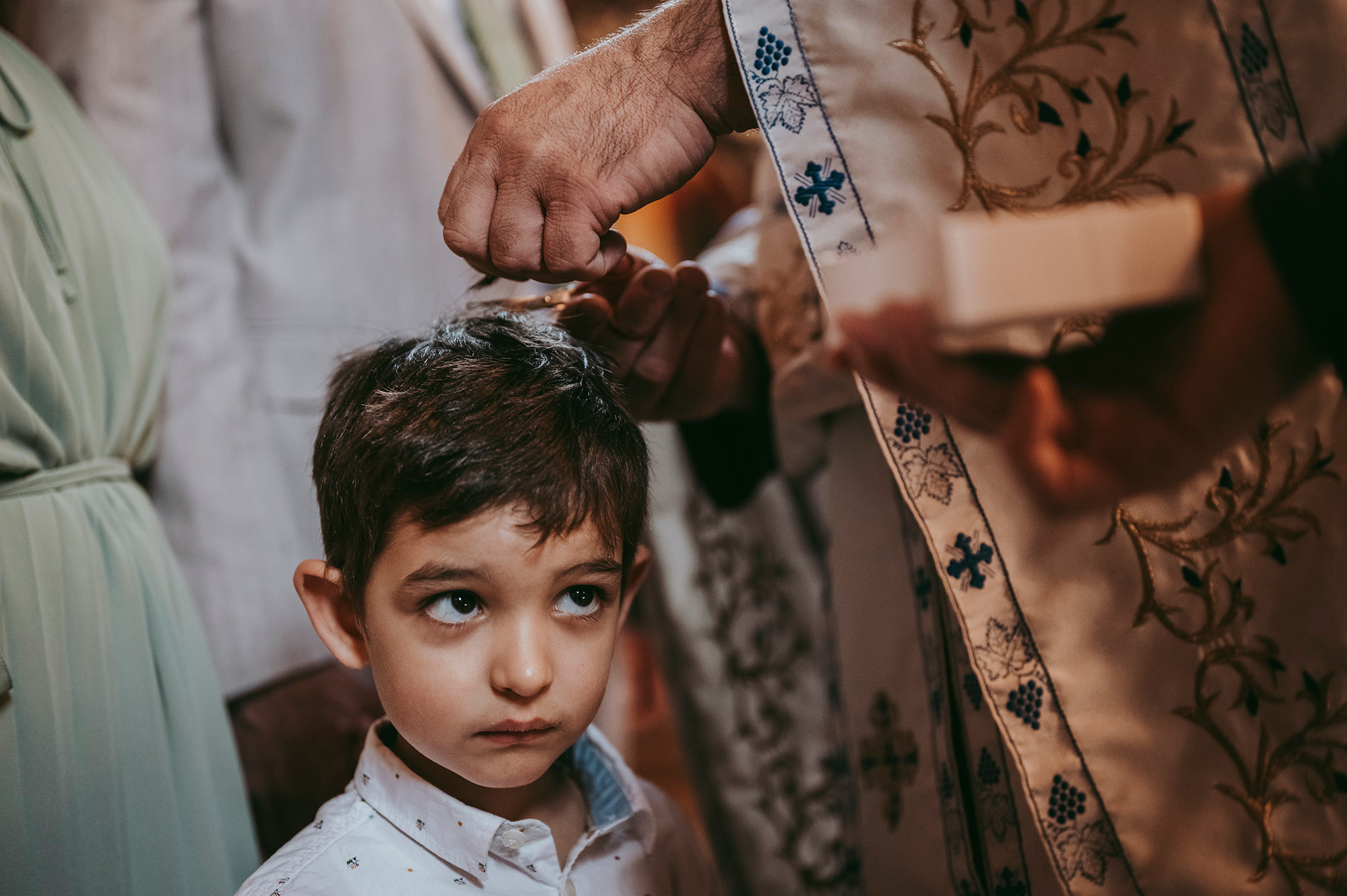 Filip / krstenje. Deciji i porodicni fotograf u Beogradu Oksana Skendzic