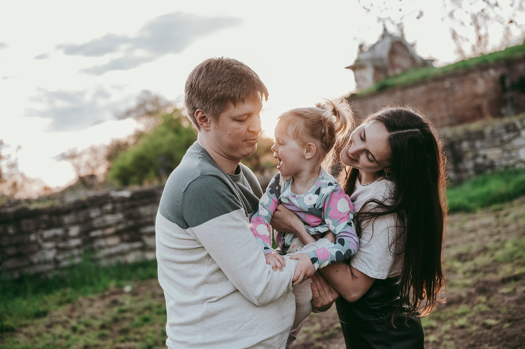 Sasha, Julia, Kostya / family photoshoot. Deciji i porodicni fotograf u Beogradu Oksana Skendzic