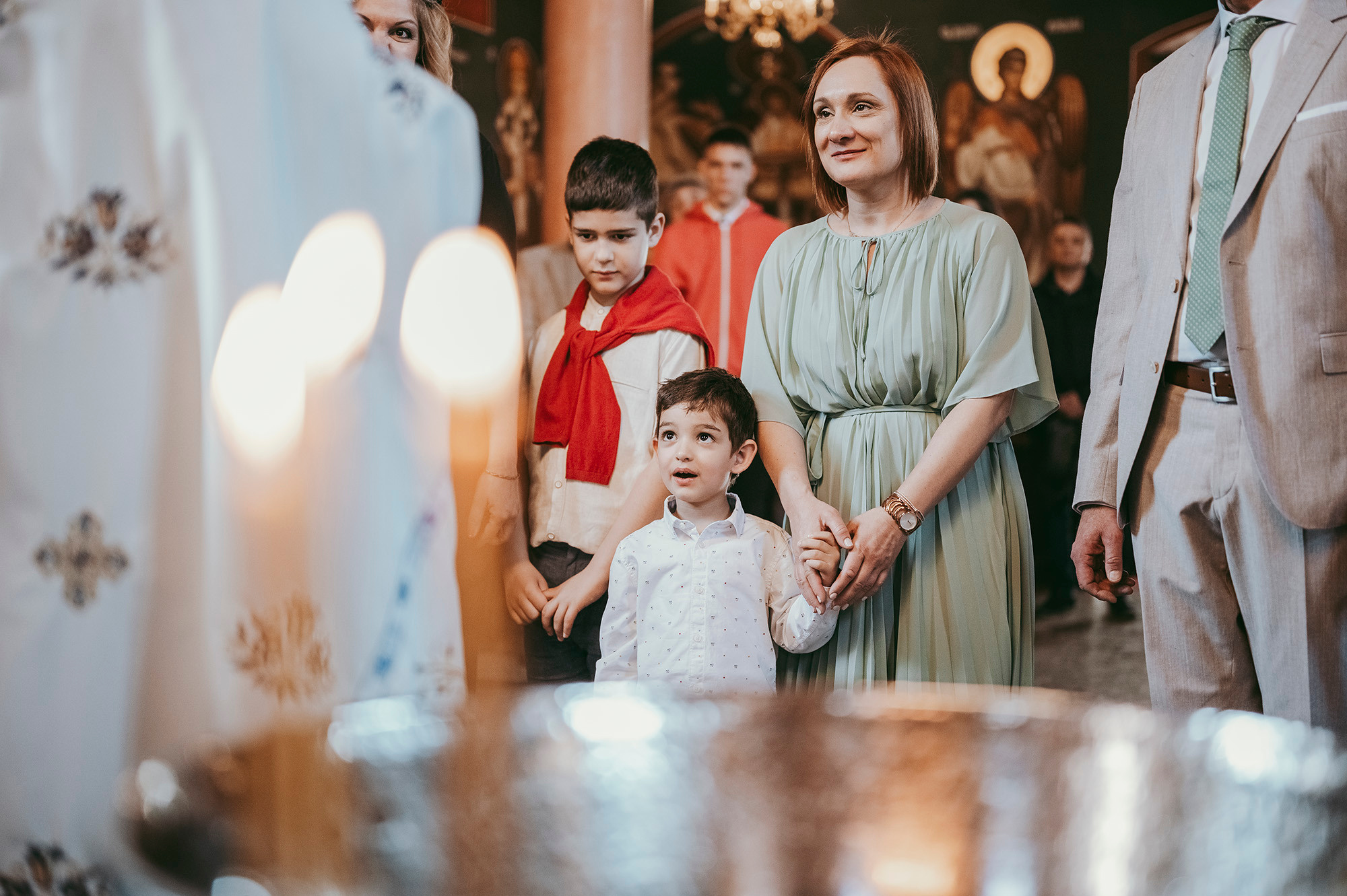 Filip / krstenje. Deciji i porodicni fotograf u Beogradu Oksana Skendzic