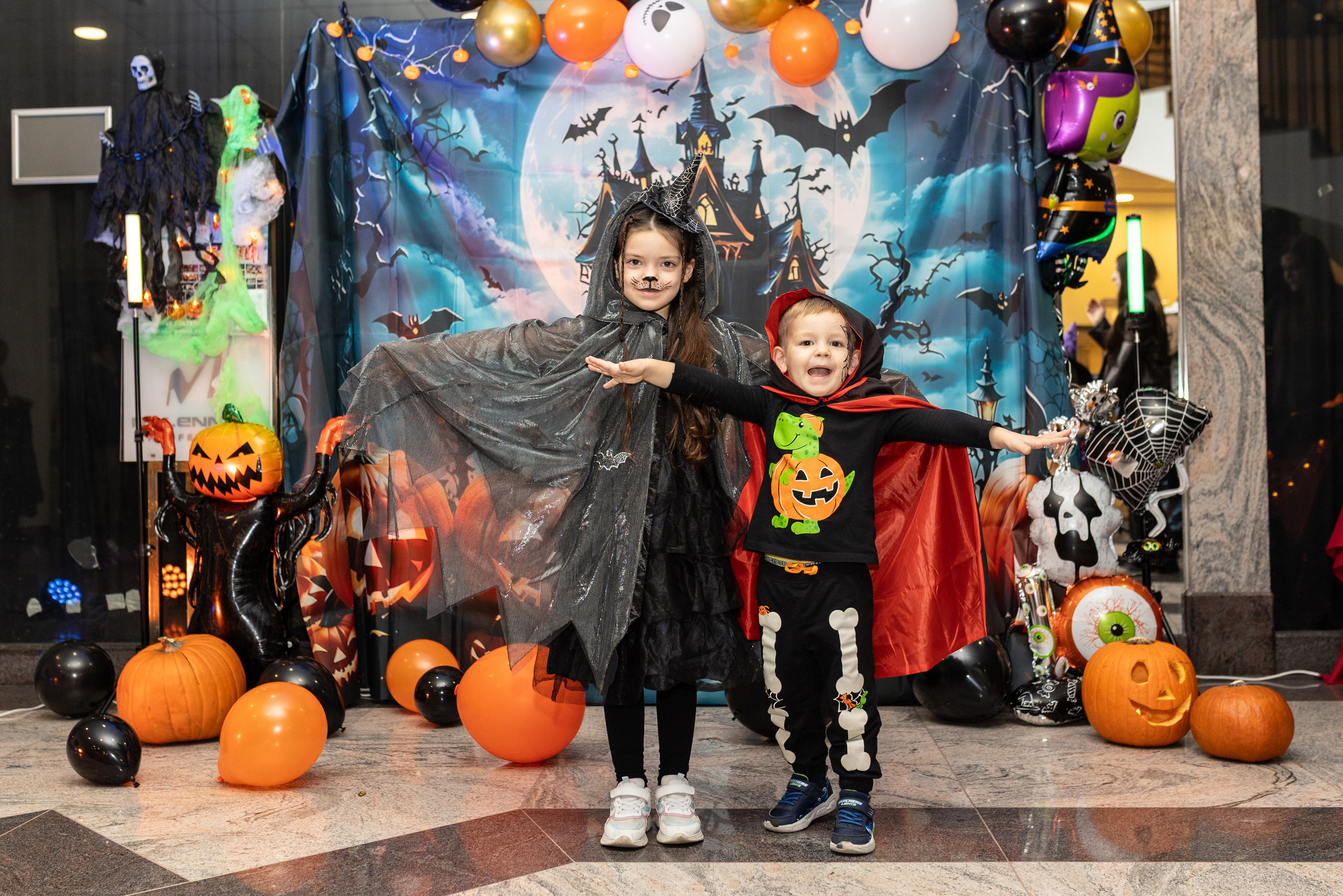 Leo dance studio Helloween 2025. Семейный и детский фотограф в Варшаве Мила Бобровская