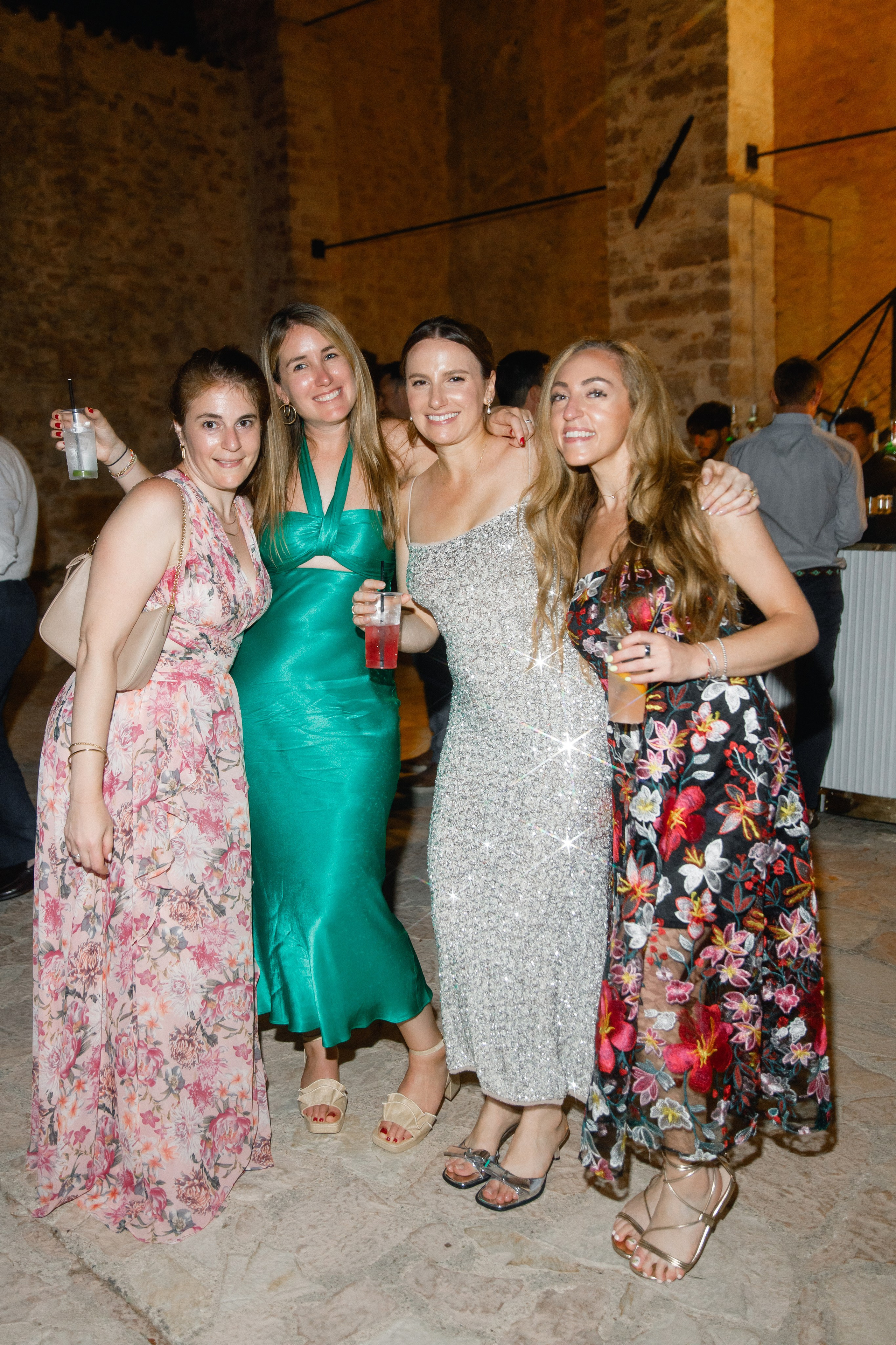 Wedding photographer Italy Rome, Tuscany, Lake Como, Sicily, Puglia. Wedding Photographer Rome Tuscany Como Sicily Puglia Amalfy Italy- Oksana Savenchuk