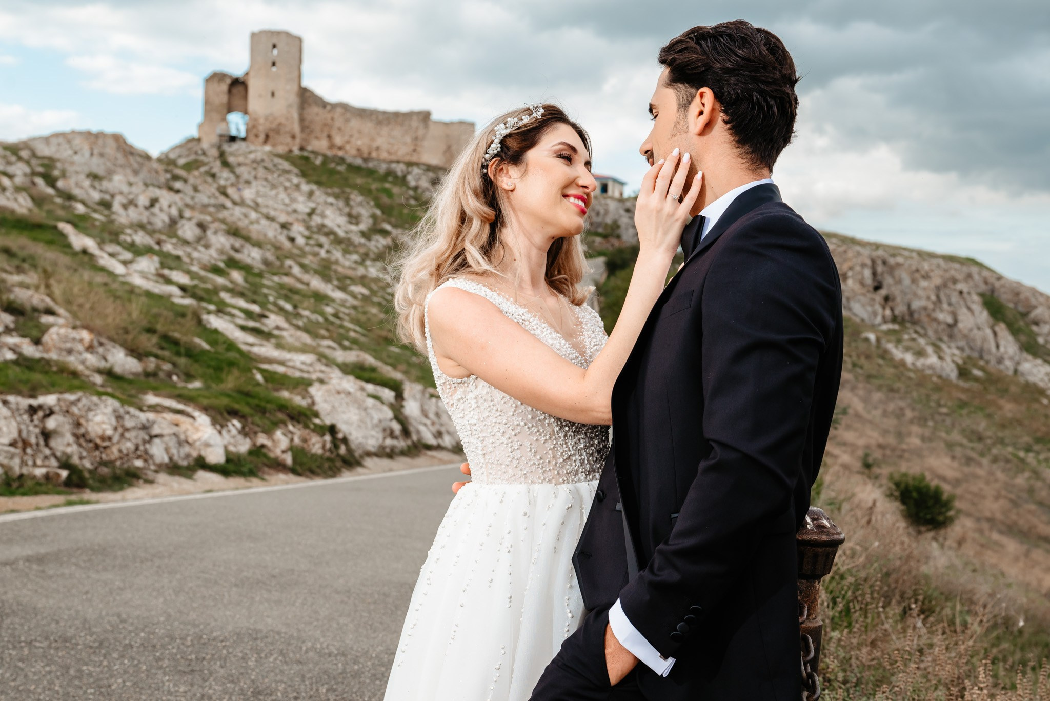 Alexandra & Robert. Www.besttalesstudio.com