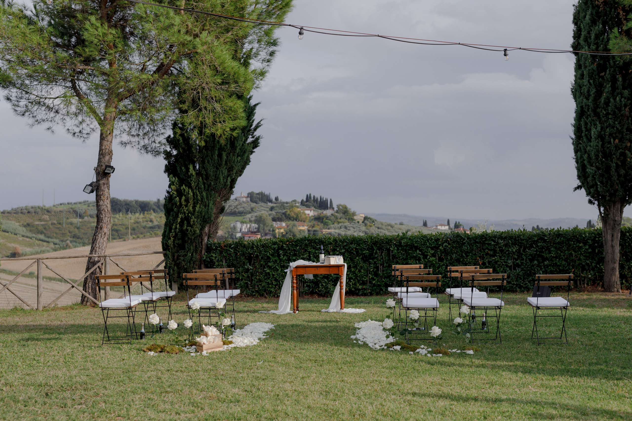 Dom&Ally. Wedding photographer Italy