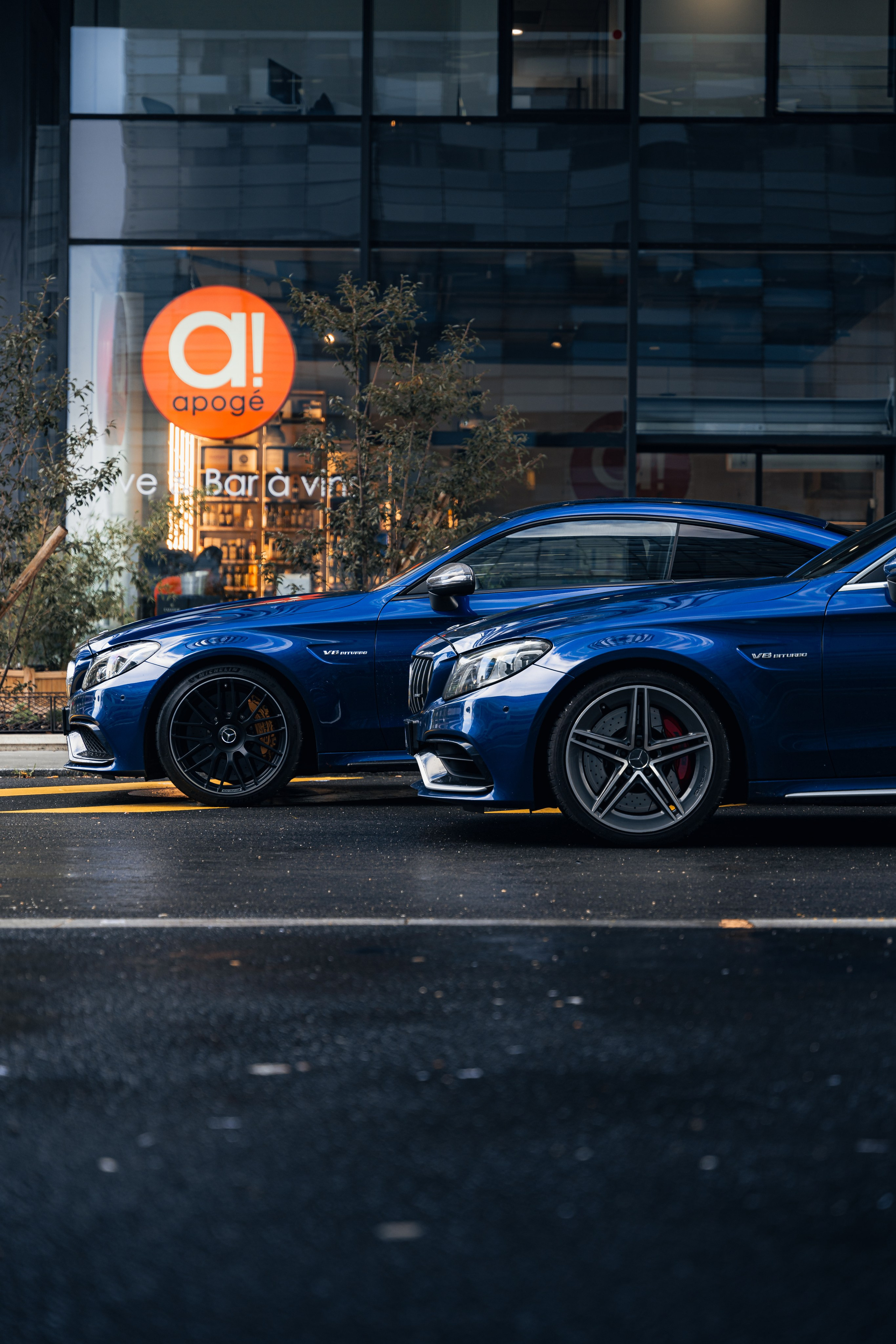 Mercedes-Benz C63s AMG. Photographe de voitures à Paris — Vitalii Motruk